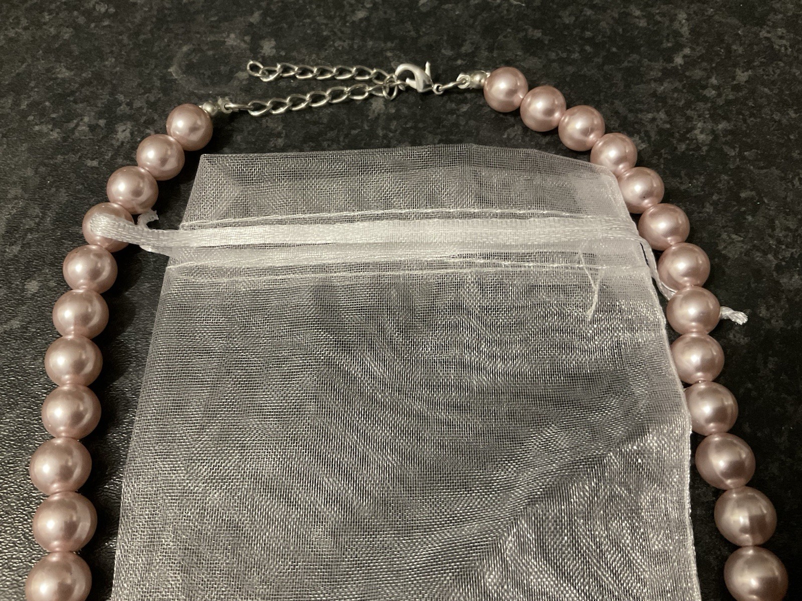 Preloved Baby pink faux Pearl beads necklace 46cm + Extension Classic