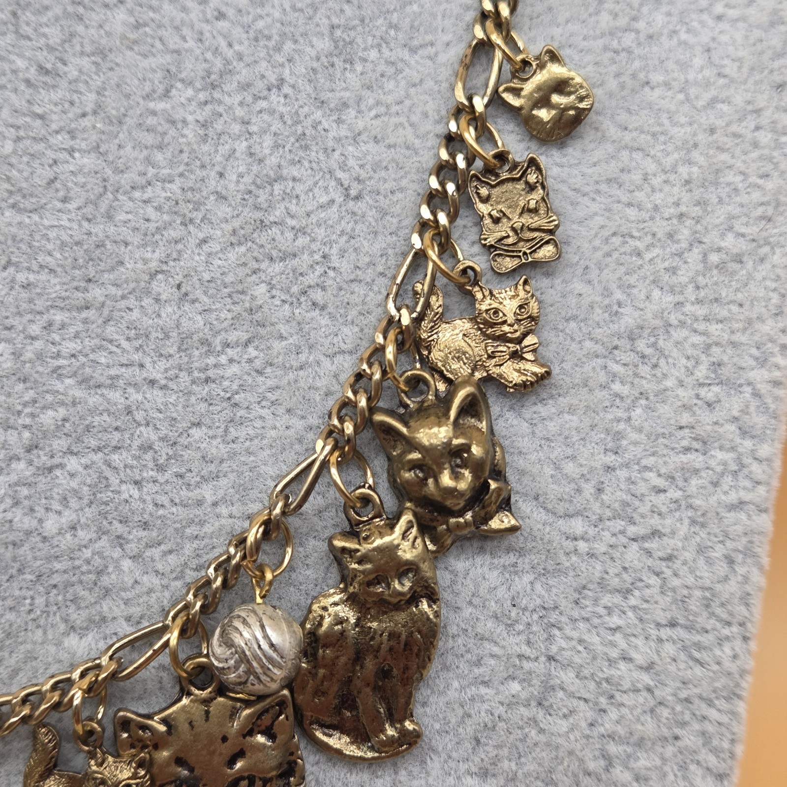Cats Charms Pendant Style Heart Ribbon Flower Chain Necklace