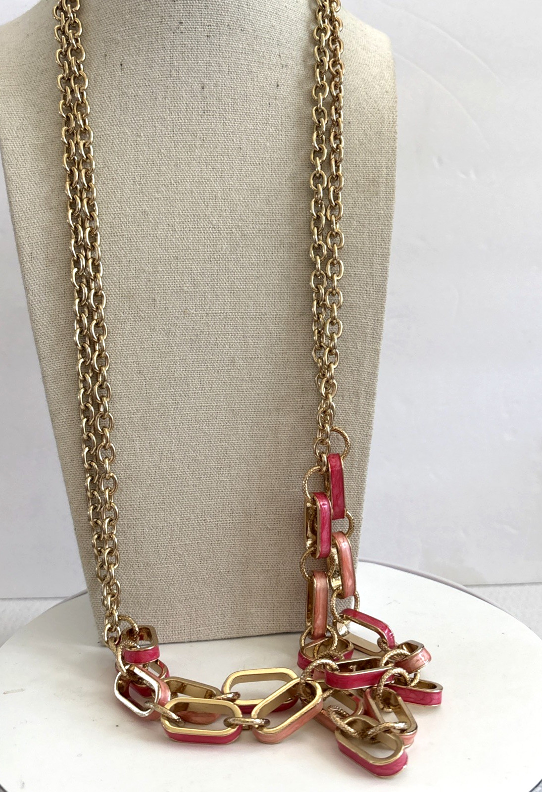 Talbots Pink And Coral Enamel and goldtone Chain Link Necklace 32″