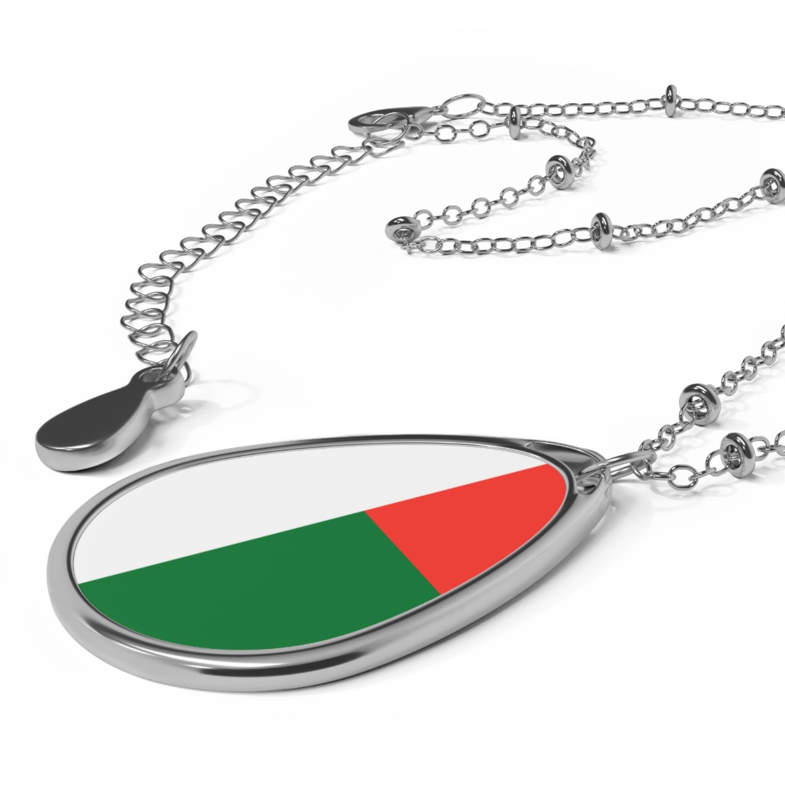 Madagascar Flag Oval Necklace – Malagasy Heritage Pendant – One Size /