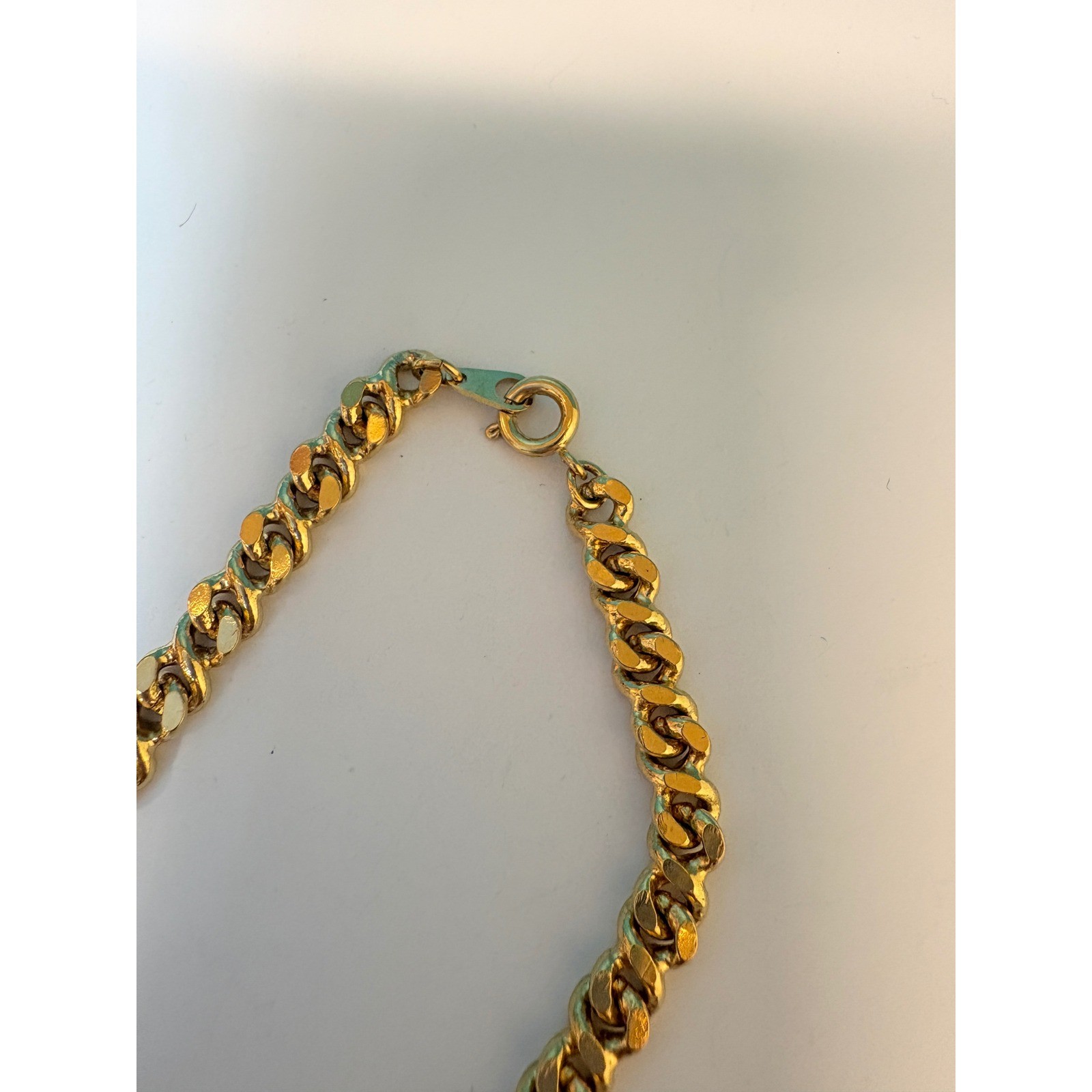 Vintage Gold Tone Cuban Curb Chain Necklace 18 Inch Flat Link Spring Ring Clasp