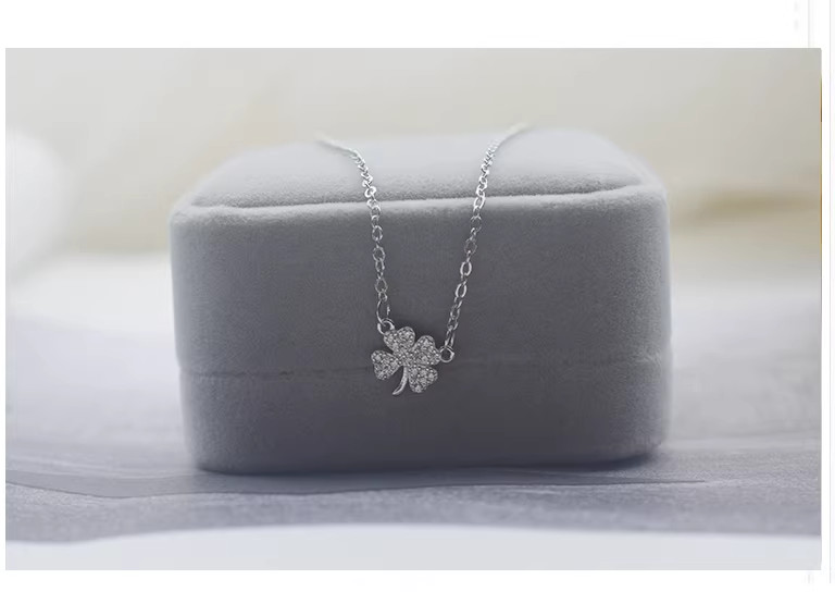 18K White Gold Plated Four Leaf Clover Necklace, Valentine’s Day Gift for Her