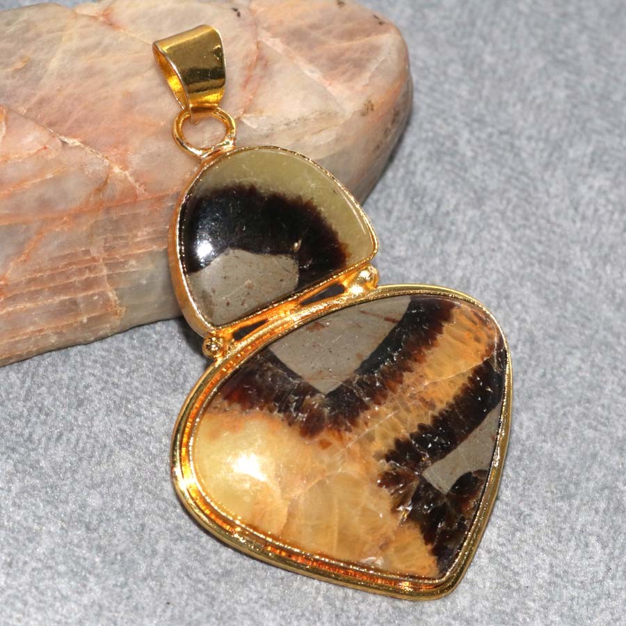 Golden Plated Long Septerian Pendant 2.2″ Exquisite Jewelry Most Beautiful MJ