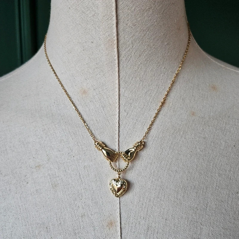 Edwardian/Victorian Hands Old Money Heirloom Ornate Heart Charm Necklace 17-20″