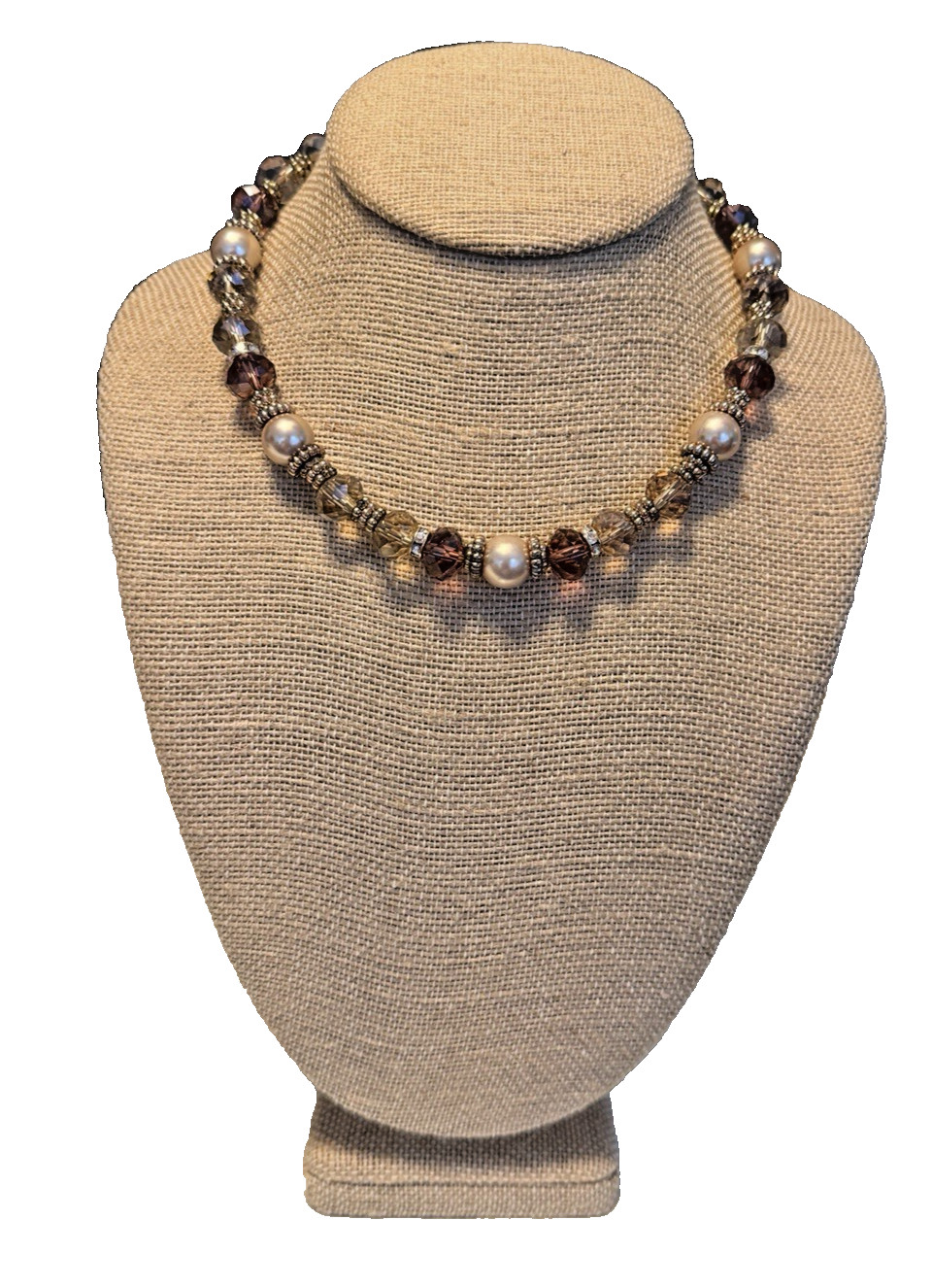 17”-20” Unbranded Faux Pearl Purple/Clear Beaded Gold Tone Necklace