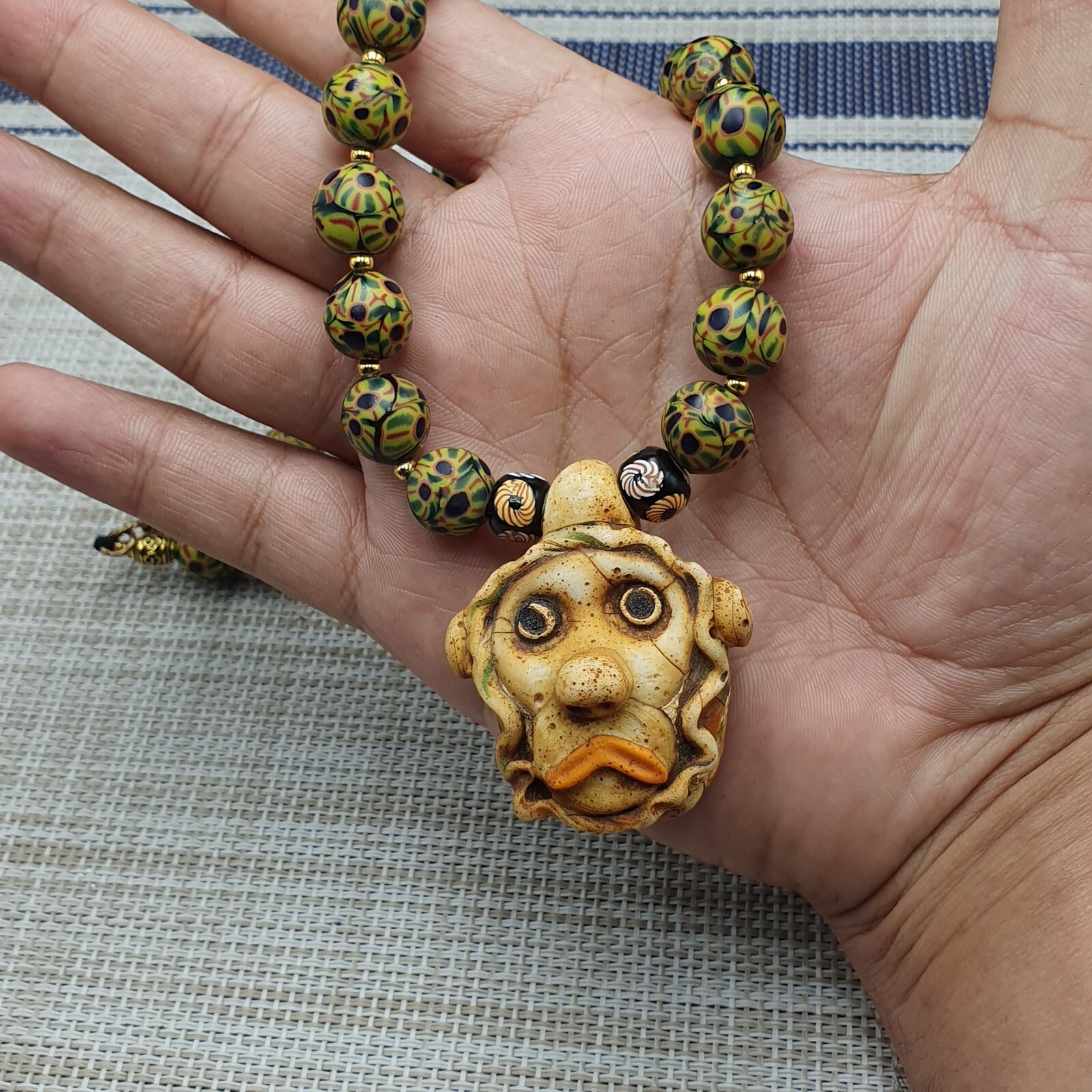 Stunning Vintage Venetan Style Eyes Glass With Old Monkey Face Glass Pendant