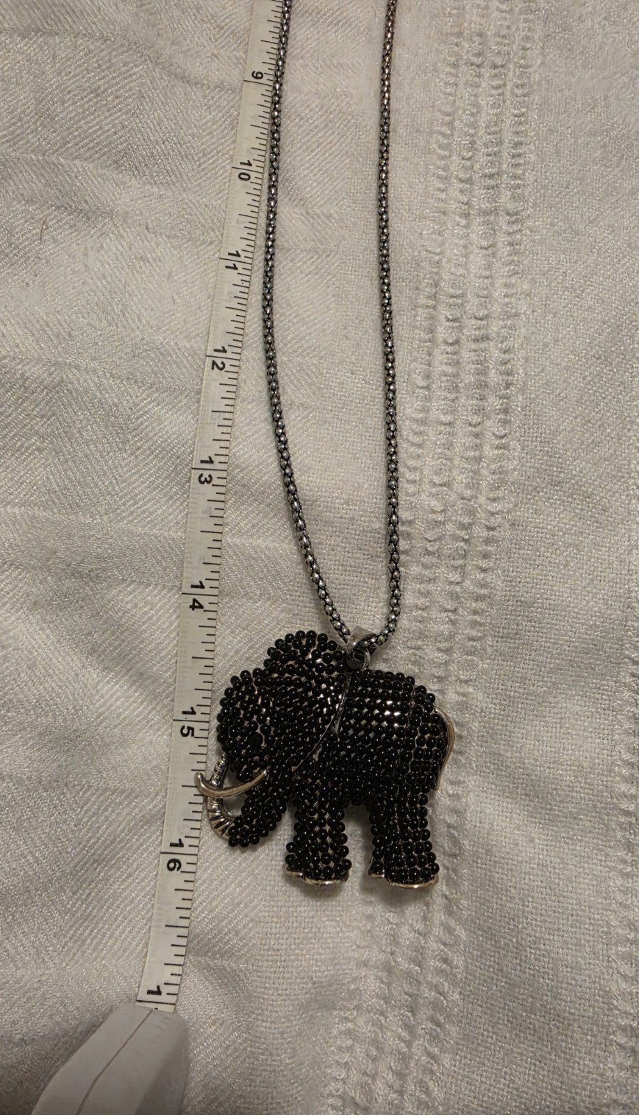 Vintage- C 1946 Elephant Rhinestone Pendant Silver Necklace- Great Condition!