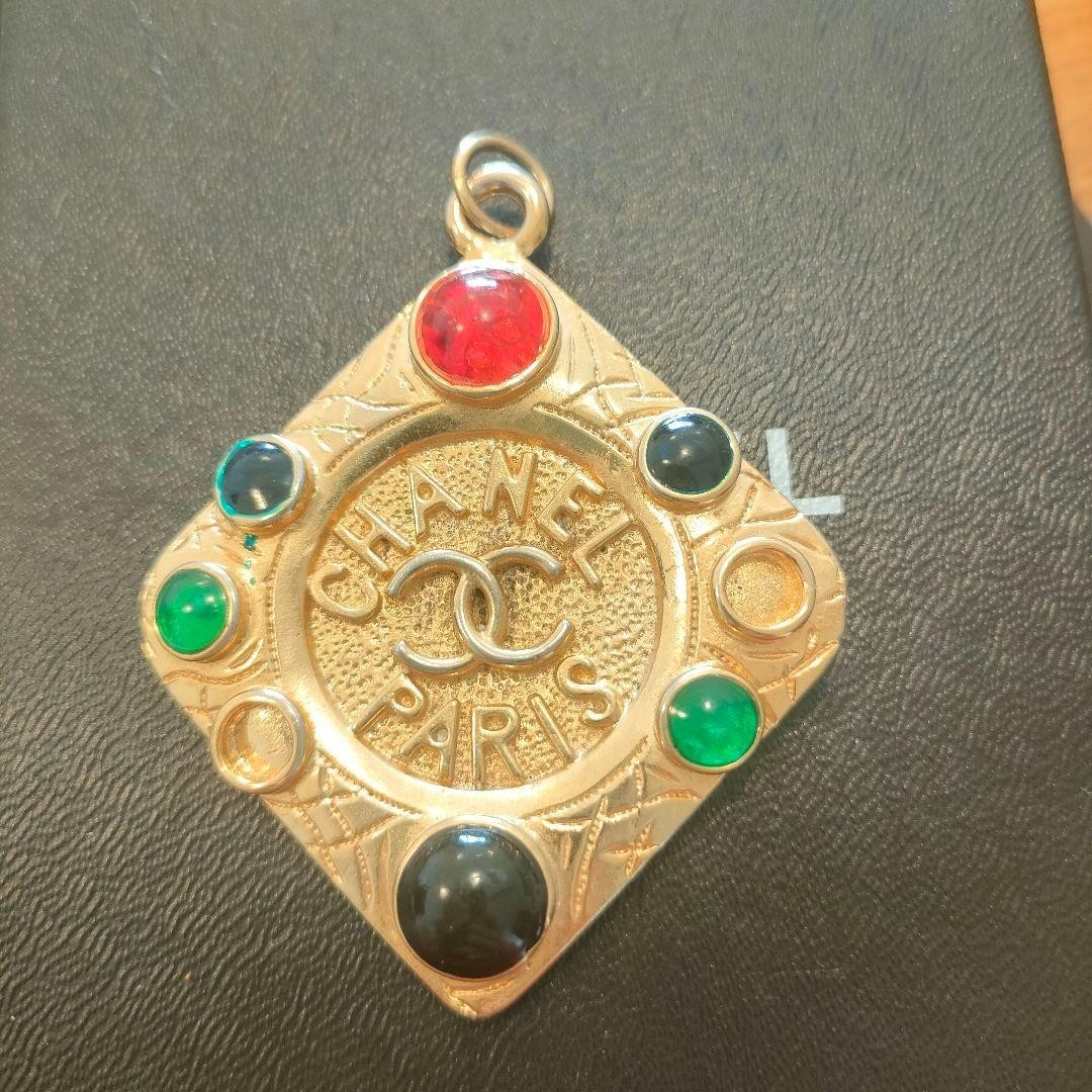 Chanel Vintage Large Pendant Necklace Color Stone No Stamp Rare Costume Used