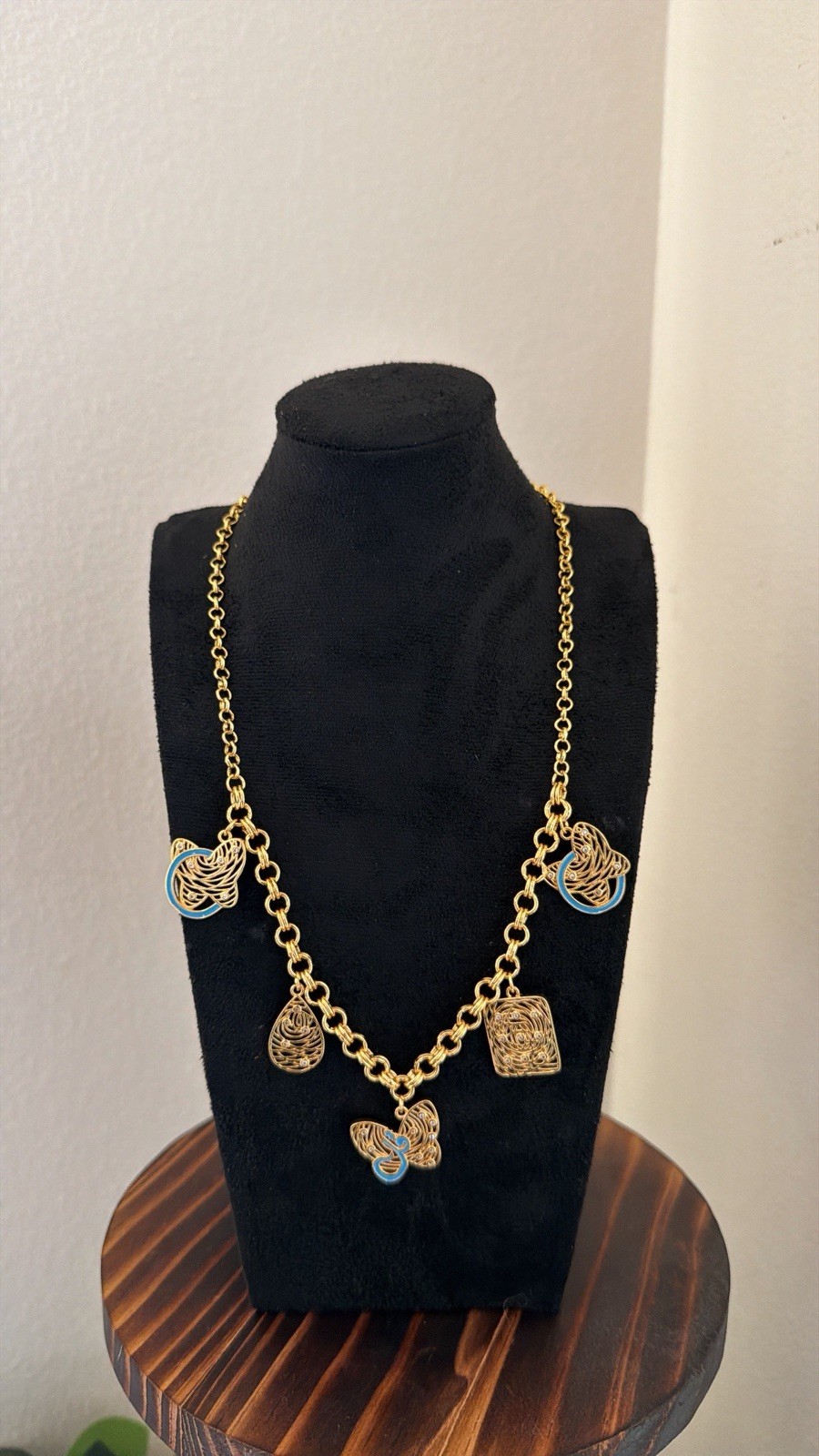 Gold & Blue Enamel Flower Charm Necklace Gold Tone Cable Chain Metal