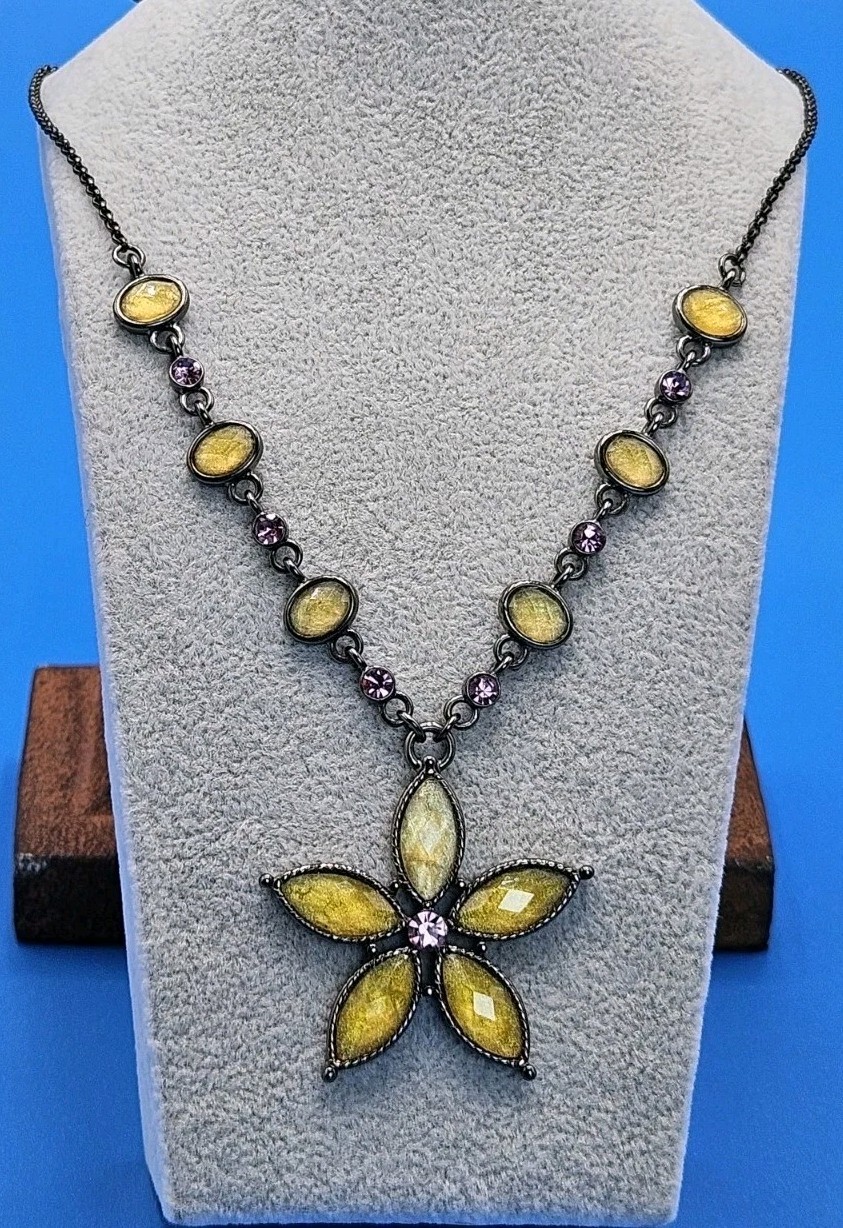 Park Lane Ashley Necklace Yellow Flowers/Pink Accents Rhinestones