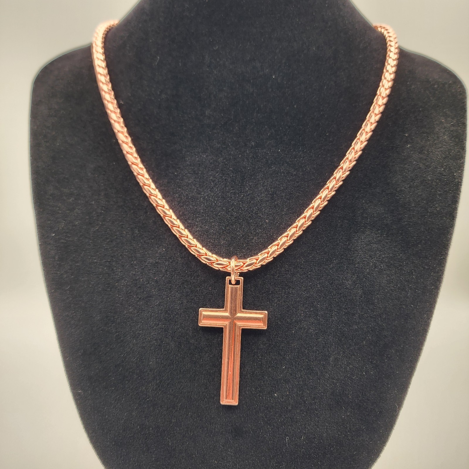 Pure Copper Cross Necklace with Dragon Bone ChainA timeless symbol of faith…