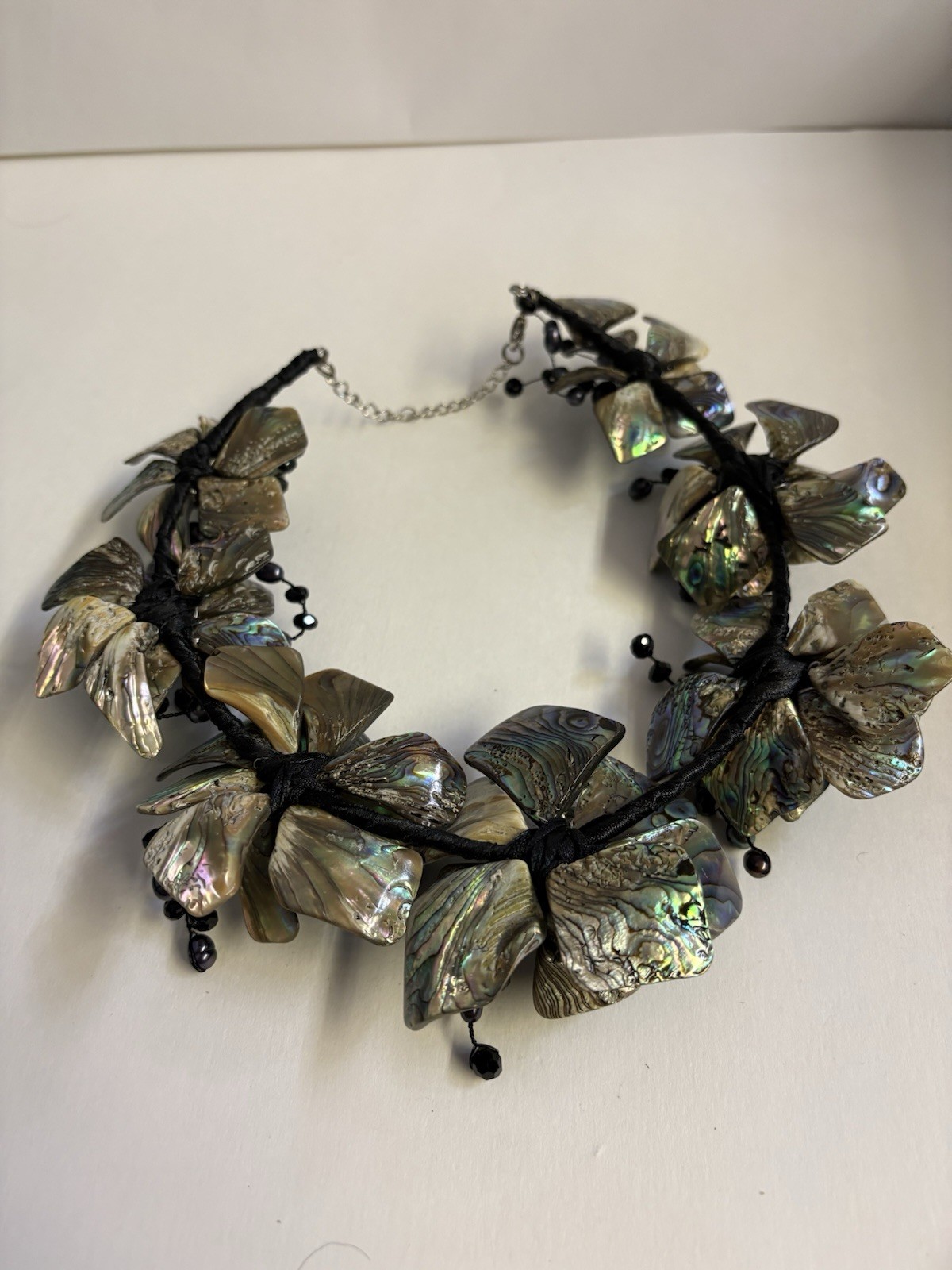 Choker Statement Necklace Floral Pattern Iridescent Petals Black Beads