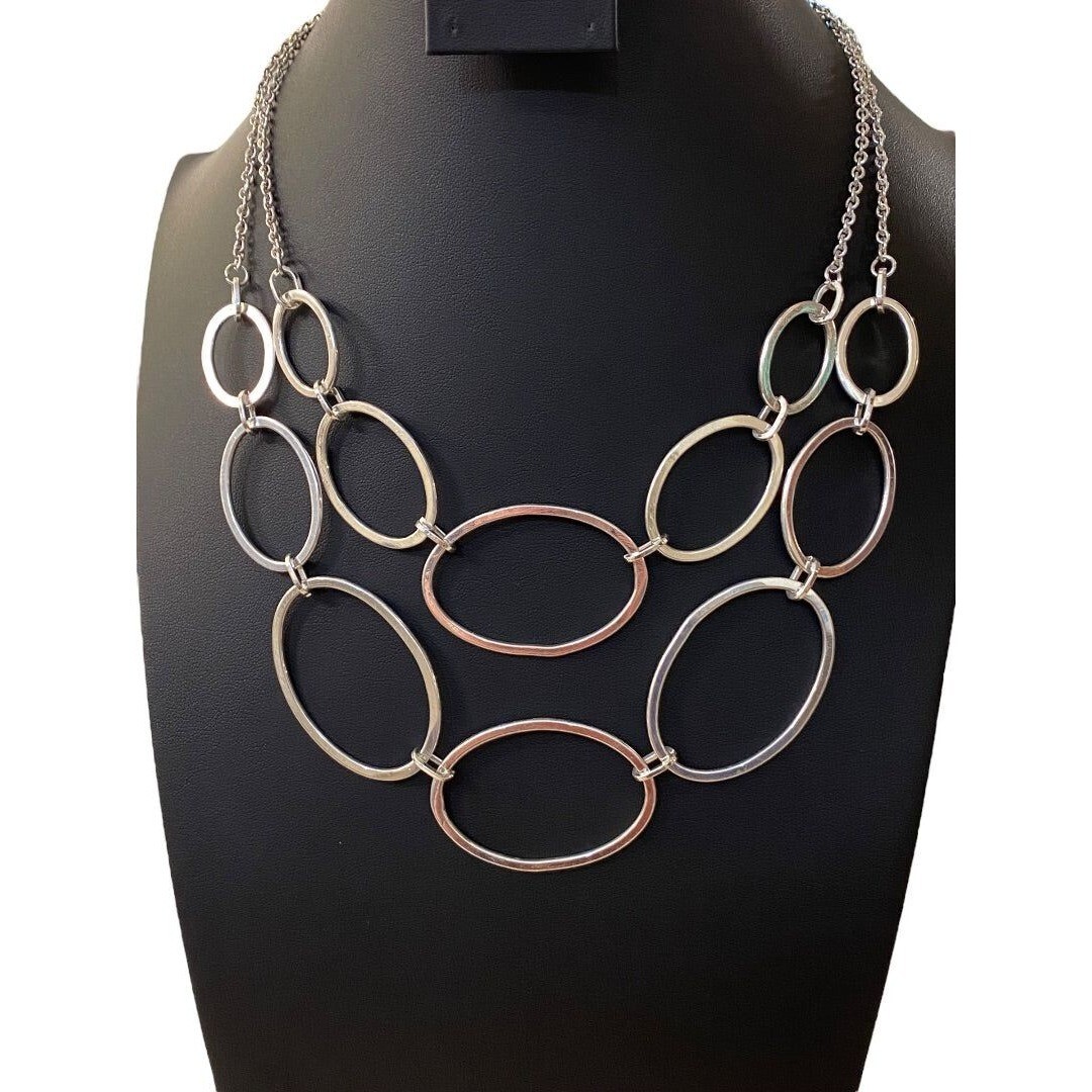Silvertone Layered Bib Necklace 17-20″ Lays Flat Lightweight Statement