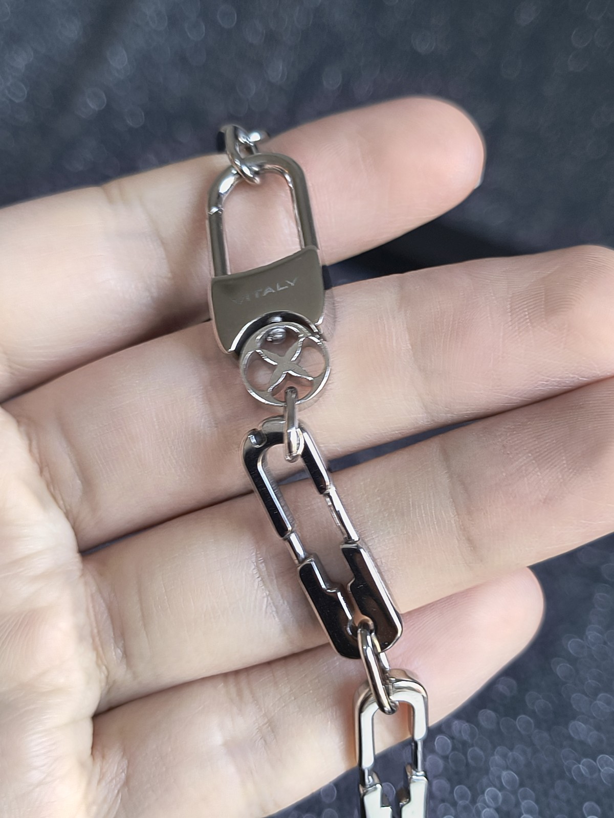 Vitaly “Saive” Chain Necklace – Silver (50cm) BNIB