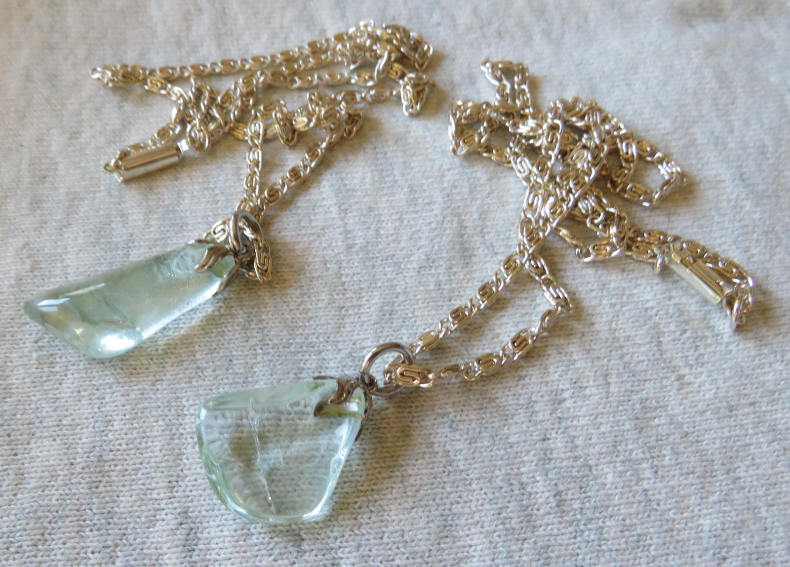 Lot of 2 Clear Glass Beaded Necklaces Silver Tone Chains / Pendants