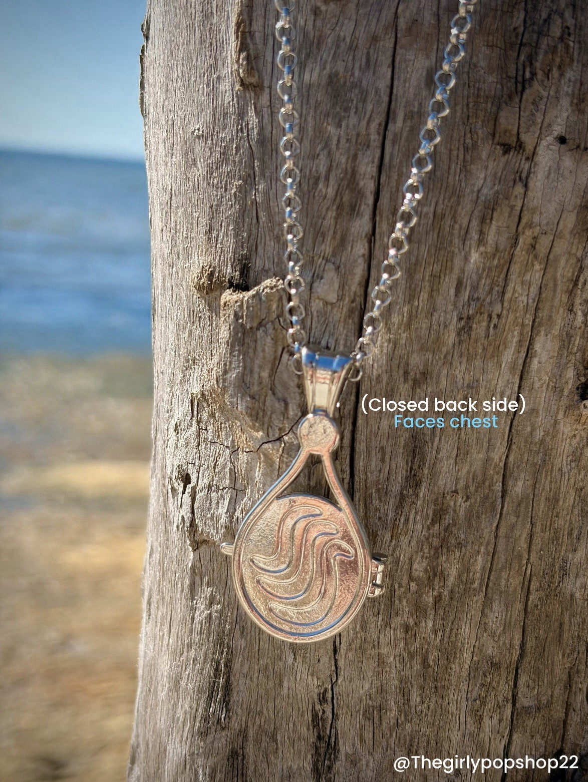 Moon Pool Silver Locket From H20 Just Add Water Cleo Emma Rikki Stones