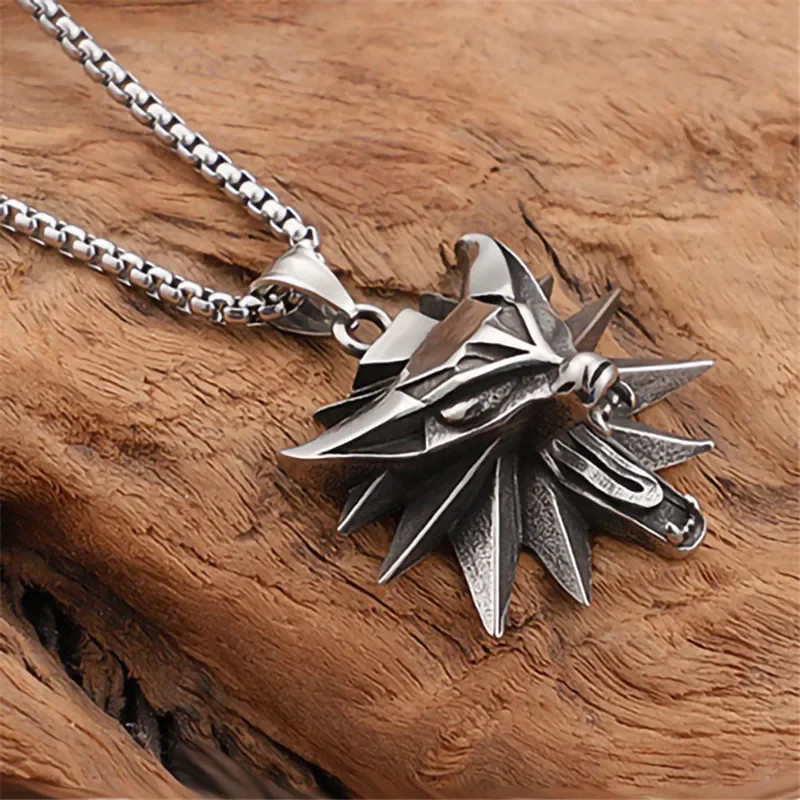 Men’s Pendant Witcher Punk Head Necklace Wolf Rock Biker Jewelry Chain 24″ Gift