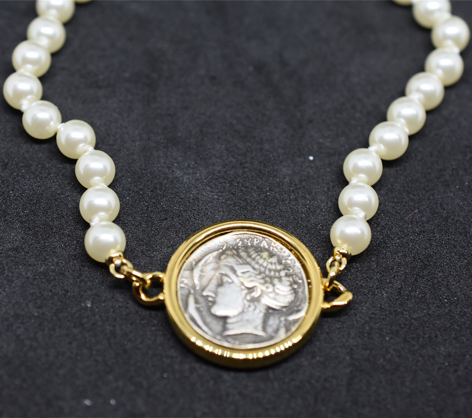 Retro Coins Ancient Roman Hunting Carriage/Ocean Goddess 2sided Pearl Necklace