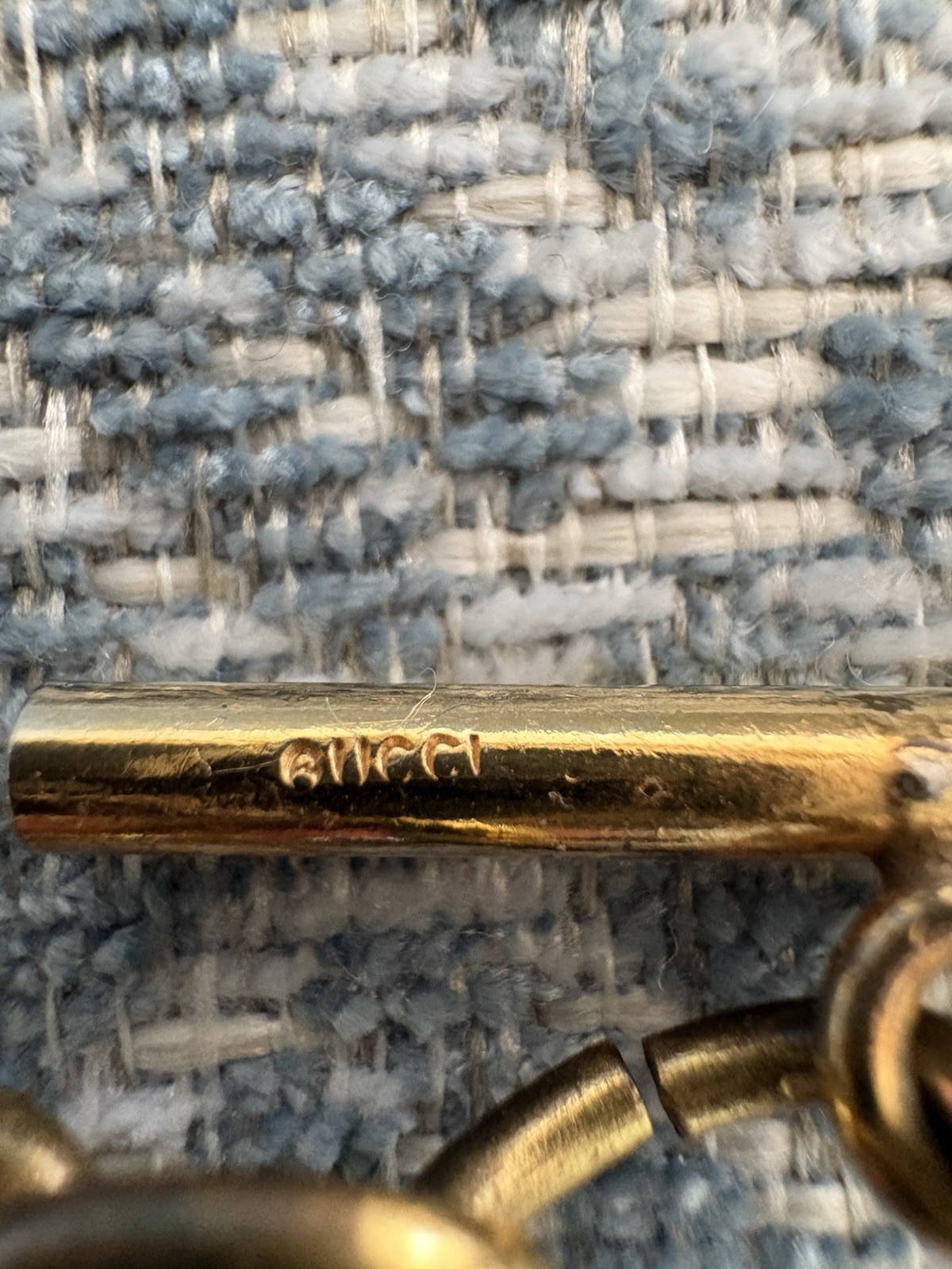Gucci Black & Gold Link Chain Toggle Necklace w/ Round Charm Signed Italy