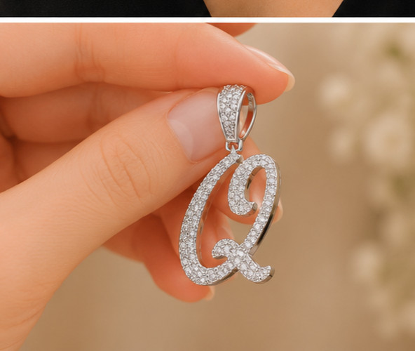 1.5ct Round Cut Simulated Diamond Unisex Initial Q Pendant 14k White Gold Plated