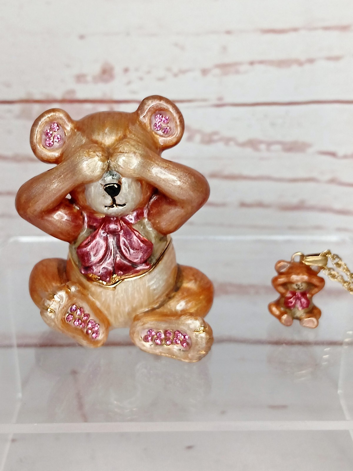 Vintage 2004 Arora Hidden Treasures Trinket Box Necklace Enamel Teddy Bear Baby