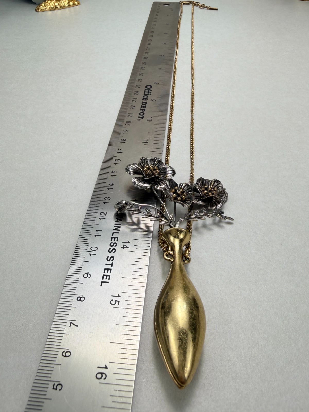 Zara Floral Vase Pendant Necklace Silver And Gold Runway Statement Chic NWOT