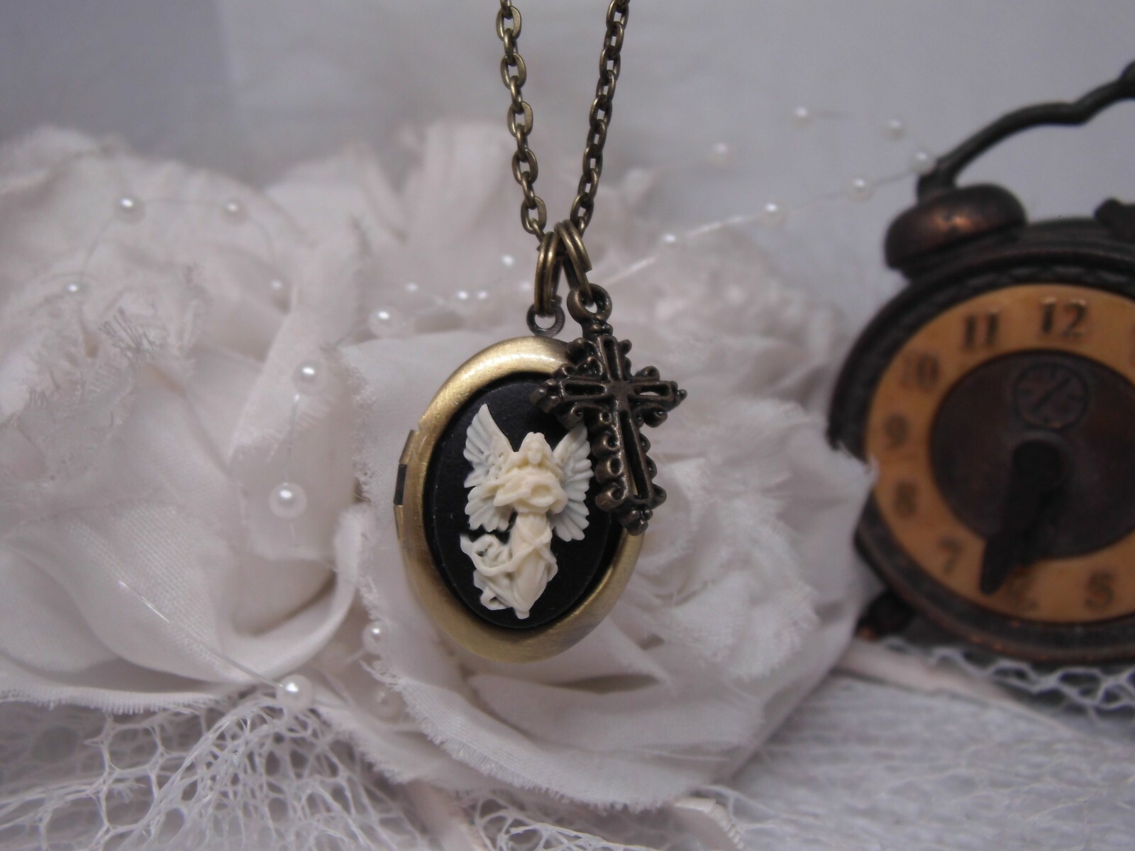 Valentine Prayer Box Bronze Locket Cameo Necklace Pendant photo keepsake Angel