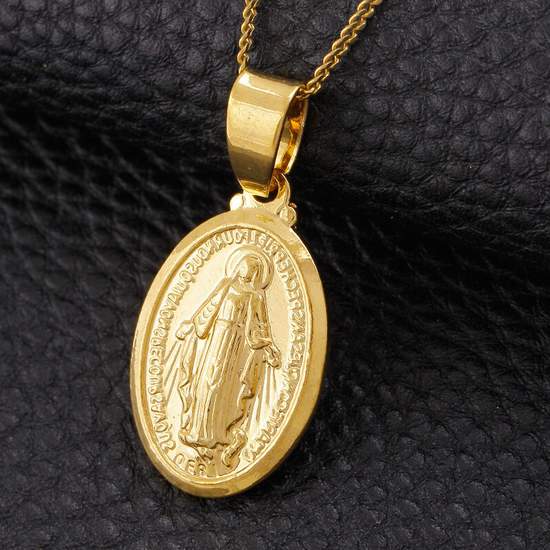 18K Yellow Gold GP Virgin Mary The Madonna Goddess Pendant Necklace Men Women