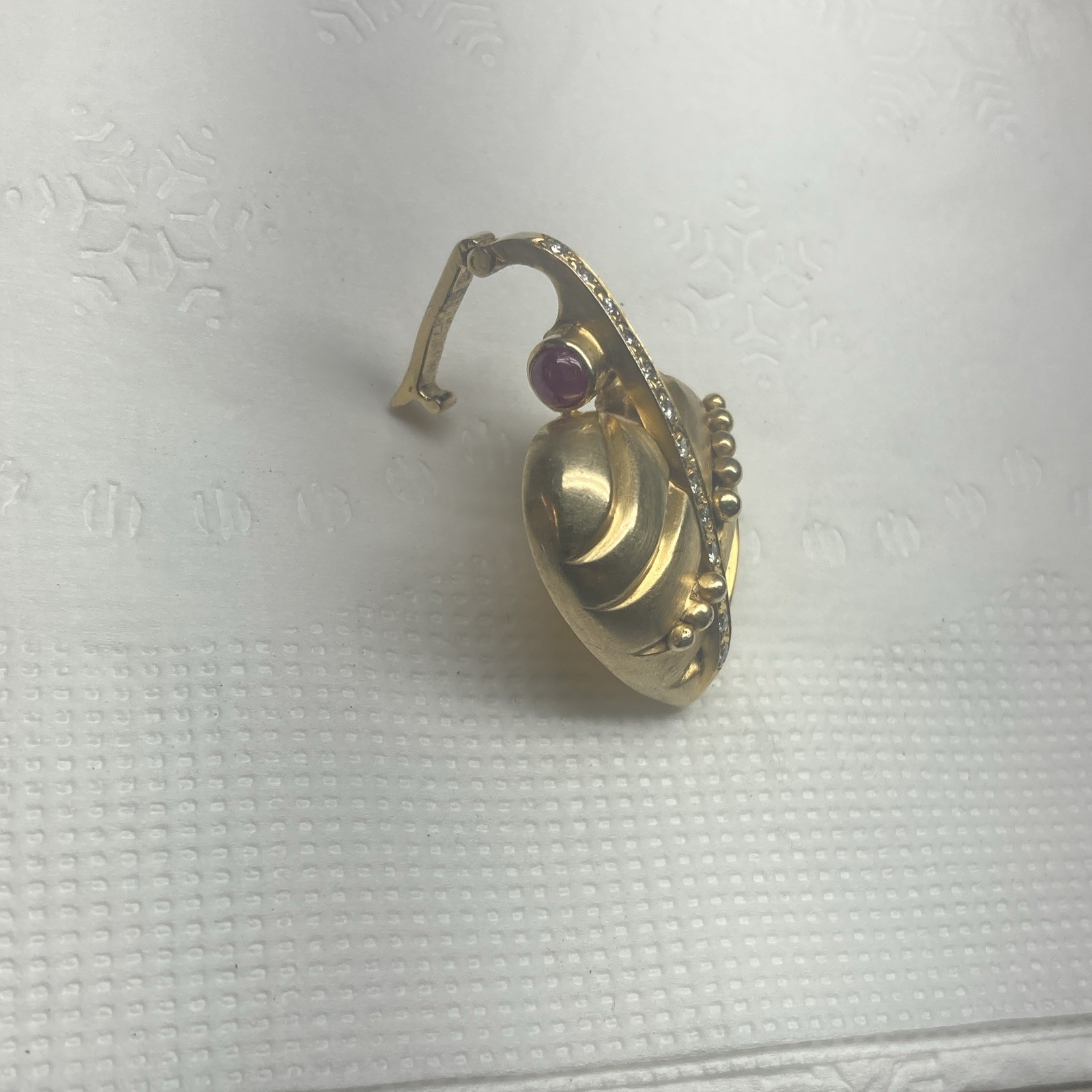 Pearl Beaded Necklace Heart Charm Gold Pendant 13 diamonds 0,26 ct 2 Ruby 4mm