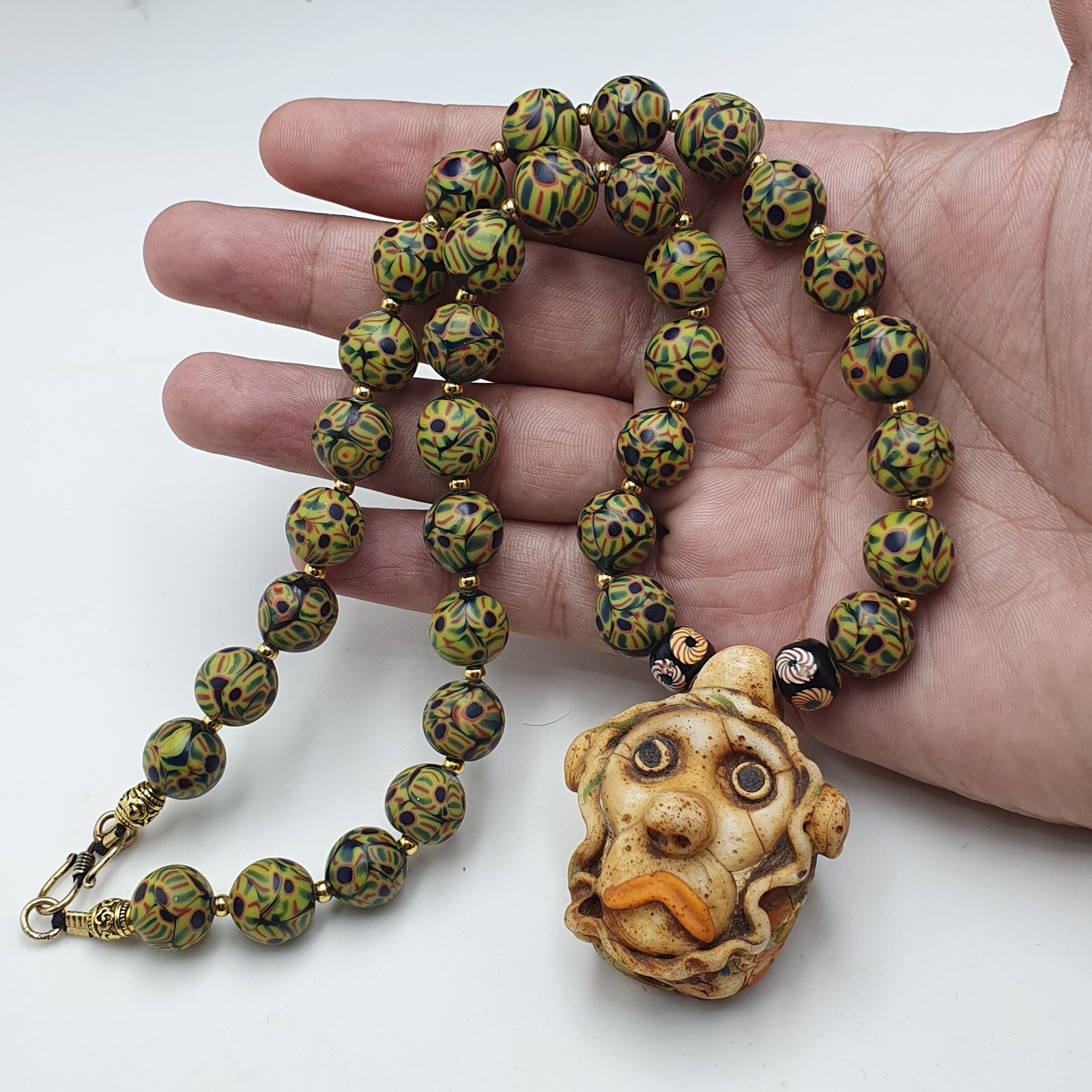 Stunning Vintage Venetan Style Eyes Glass With Old Monkey Face Glass Pendant