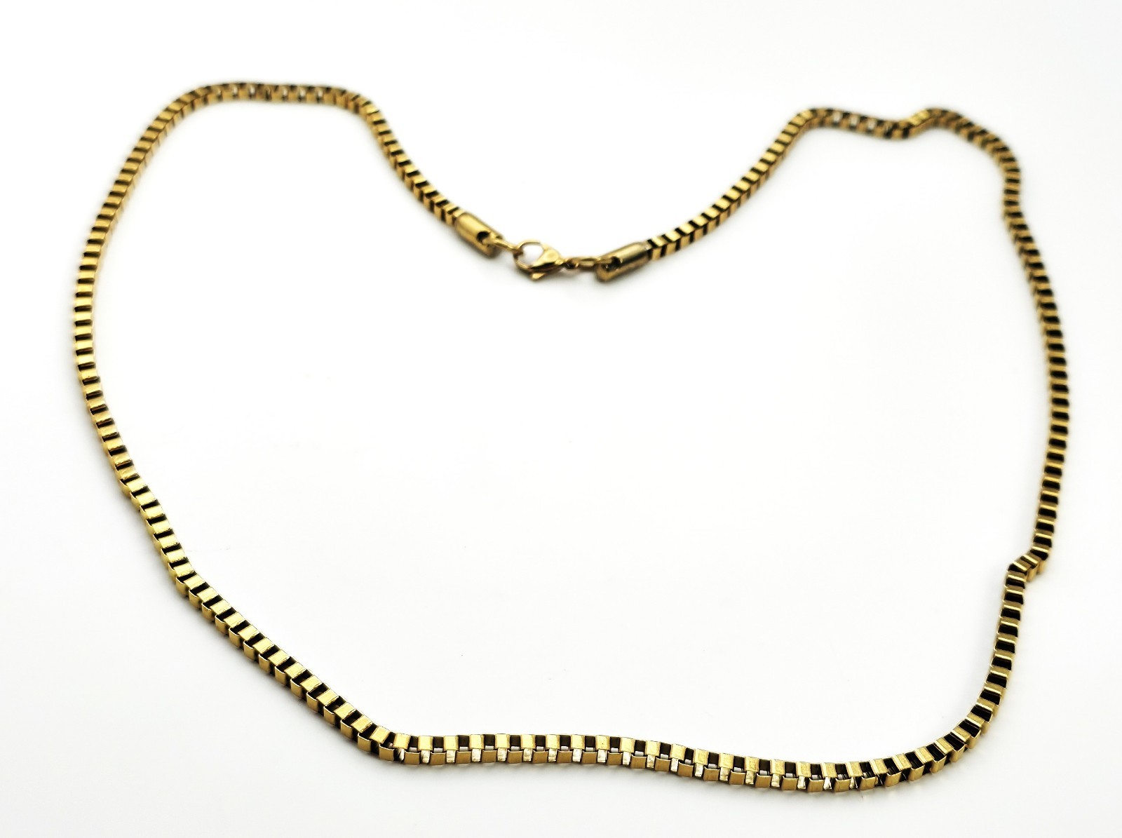 Gold tone Polished Italian Venetian Square Box 21″ Chain Necklace