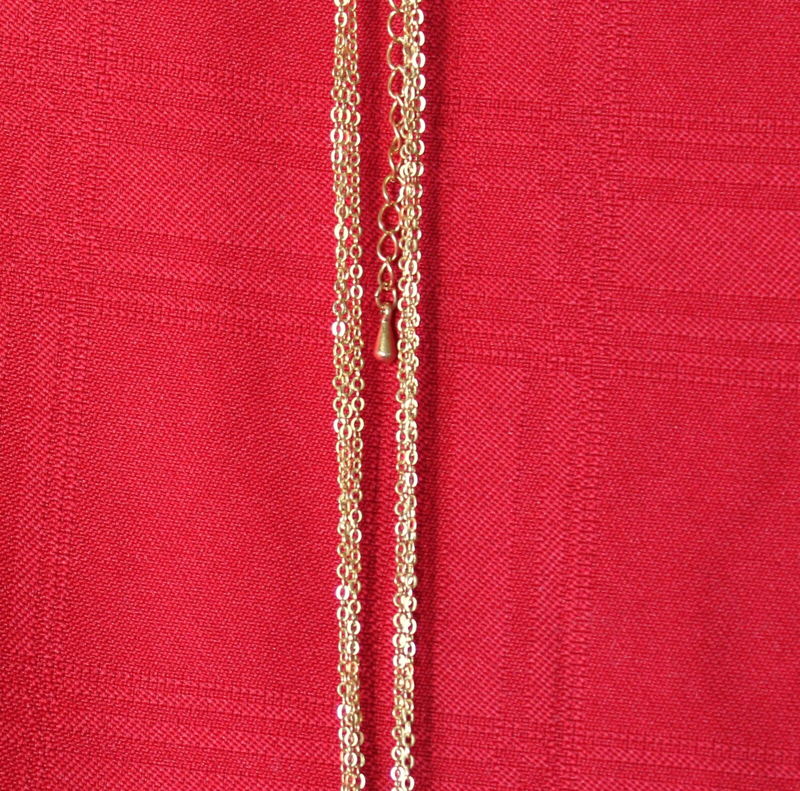 BARBIE WORTHY PINK CRYSTAL CHANDELIER NECKLACE ON TRIPLE STRAND GOLD TONE CHAIN