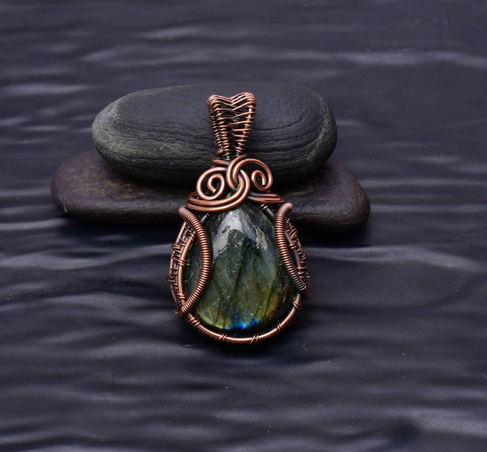 Labradorite Gemstone Copper Wire Wrapped Handmade Jewelry Pendant 2.08″