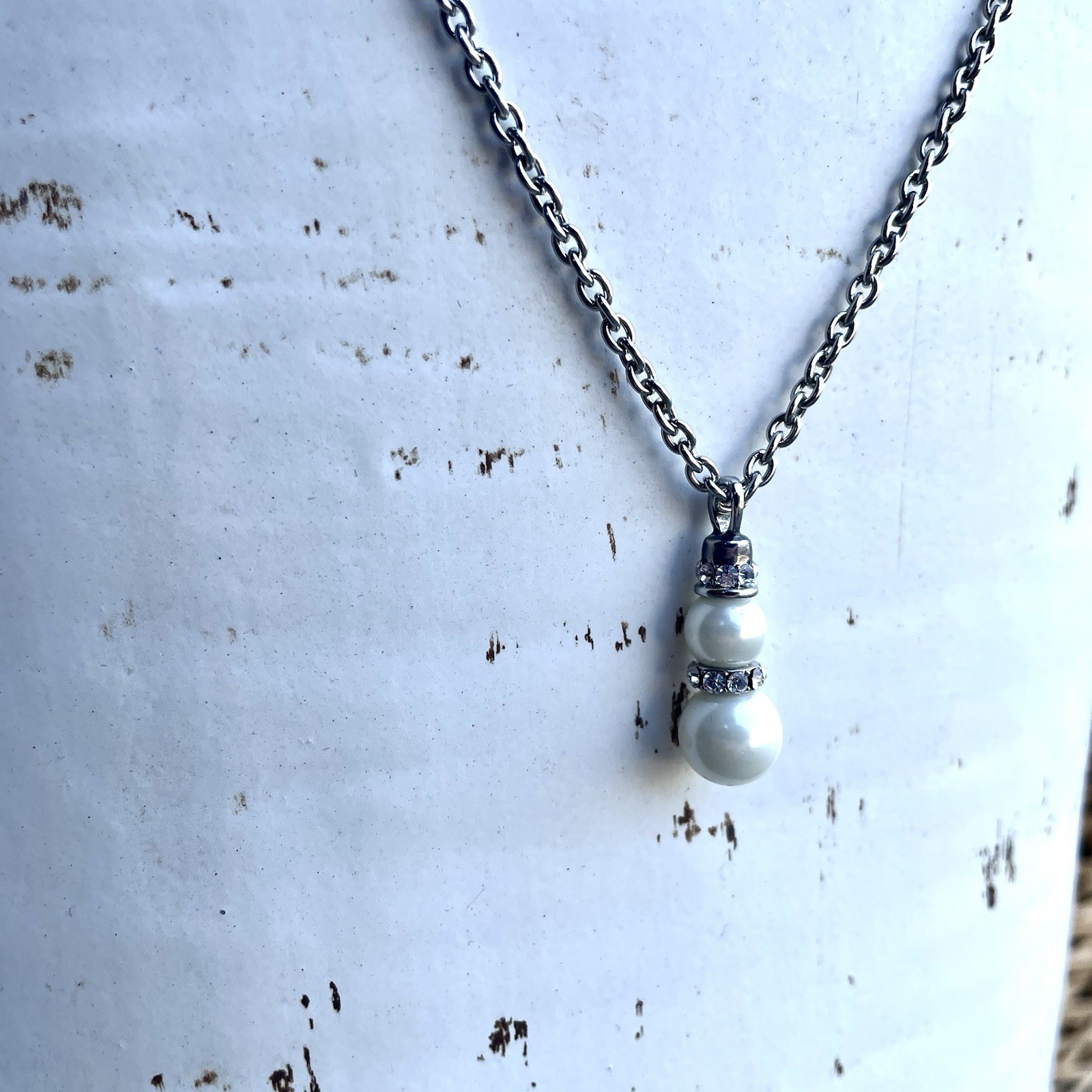 Charter Club Faux Pearl Rhinestone Pendant Necklace Silver Tone Signed 18-20”