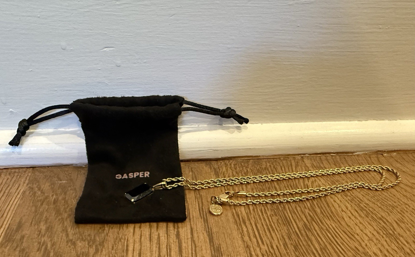 Gasper Void Onyx Pendant + Gold Rope Chain 20″ / 50cm Necklace + Original Pouch