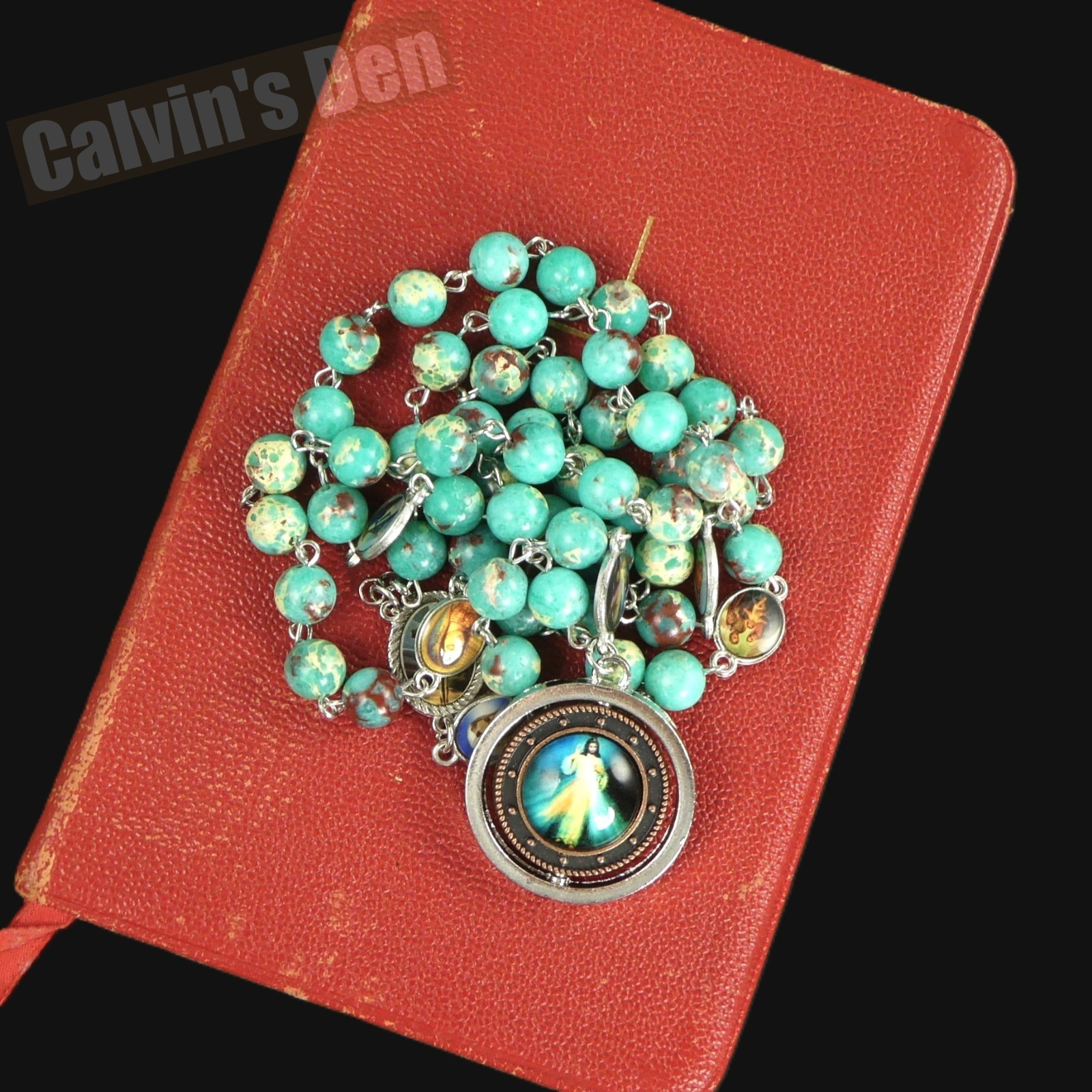 Green Snakeskin Jasper Bead Rosary Spinning Divine Mercy Madonna & Child Pendant