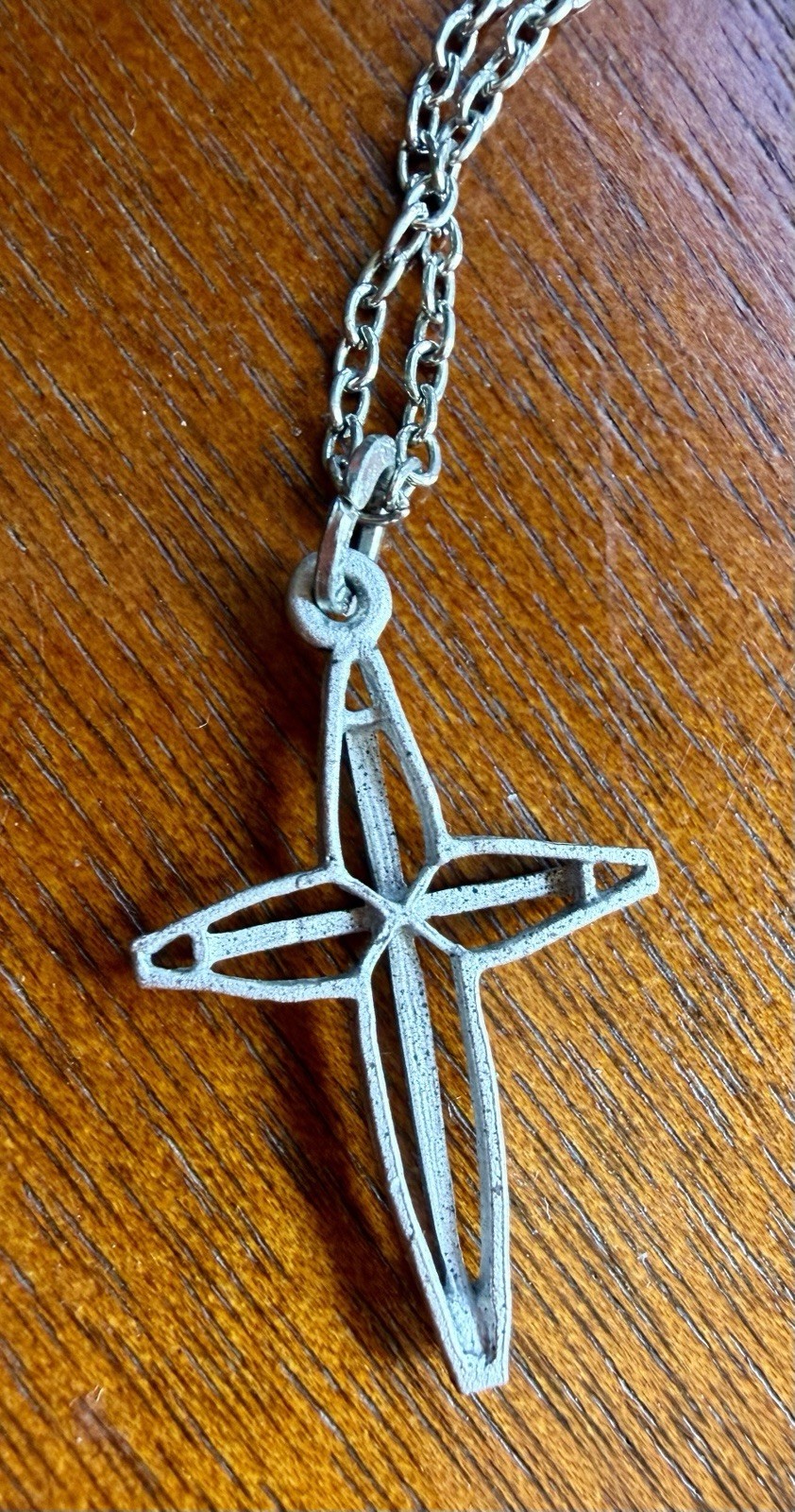 Silver-Tone Cross Pendant Necklace Cable Chain Spring Ring Closure Religious