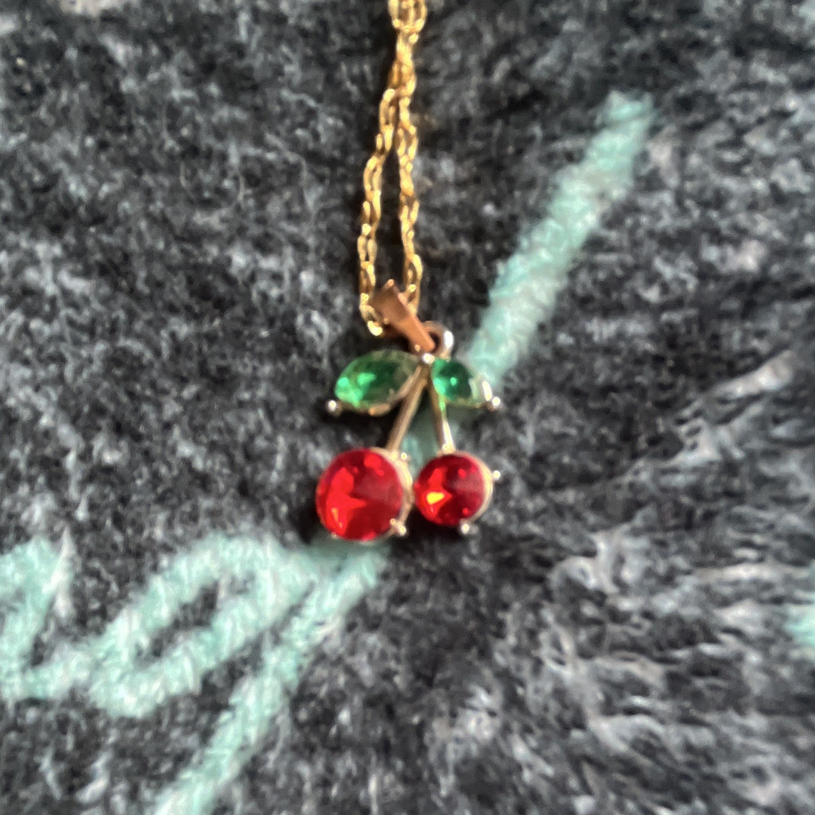 Gold Tone Cable Chain Necklace Red Cherry Rhinestone Charm Pendant Lobster