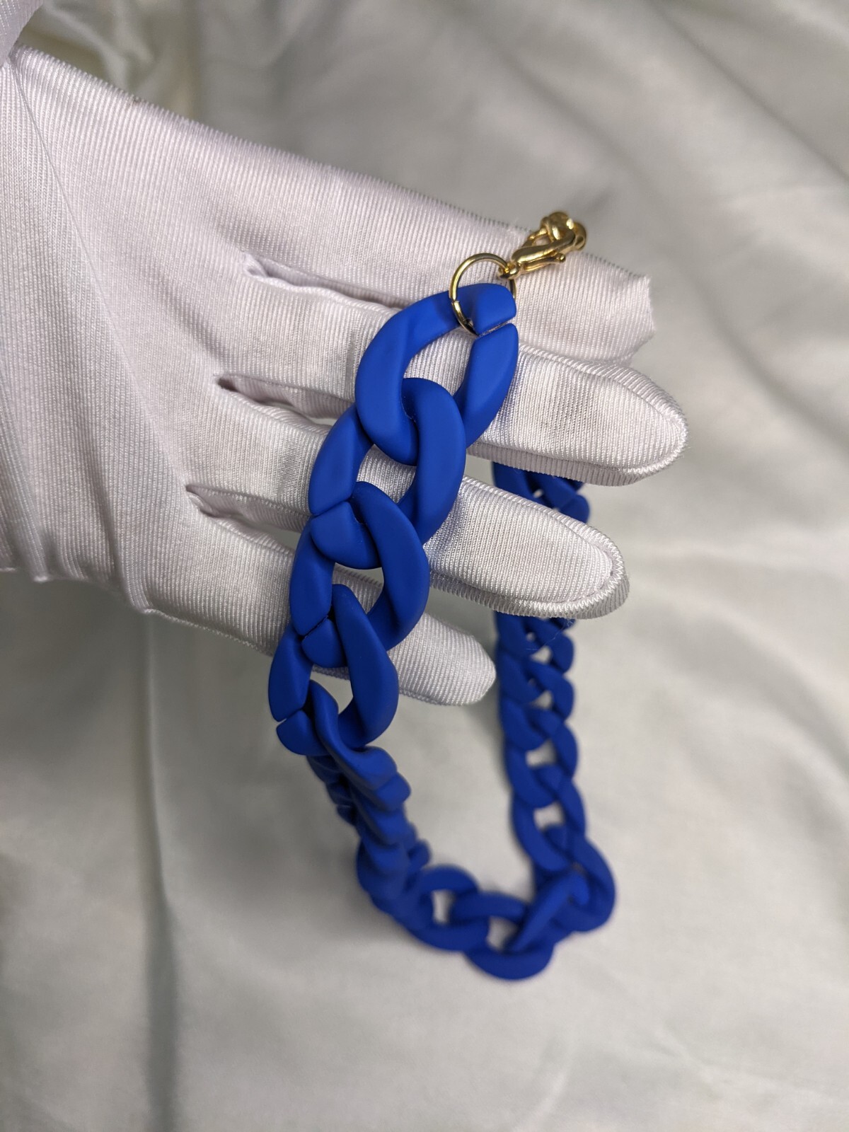 Men Chunky Chain Necklace Streetwear Blue Acrylic Material One Size 21 in Length