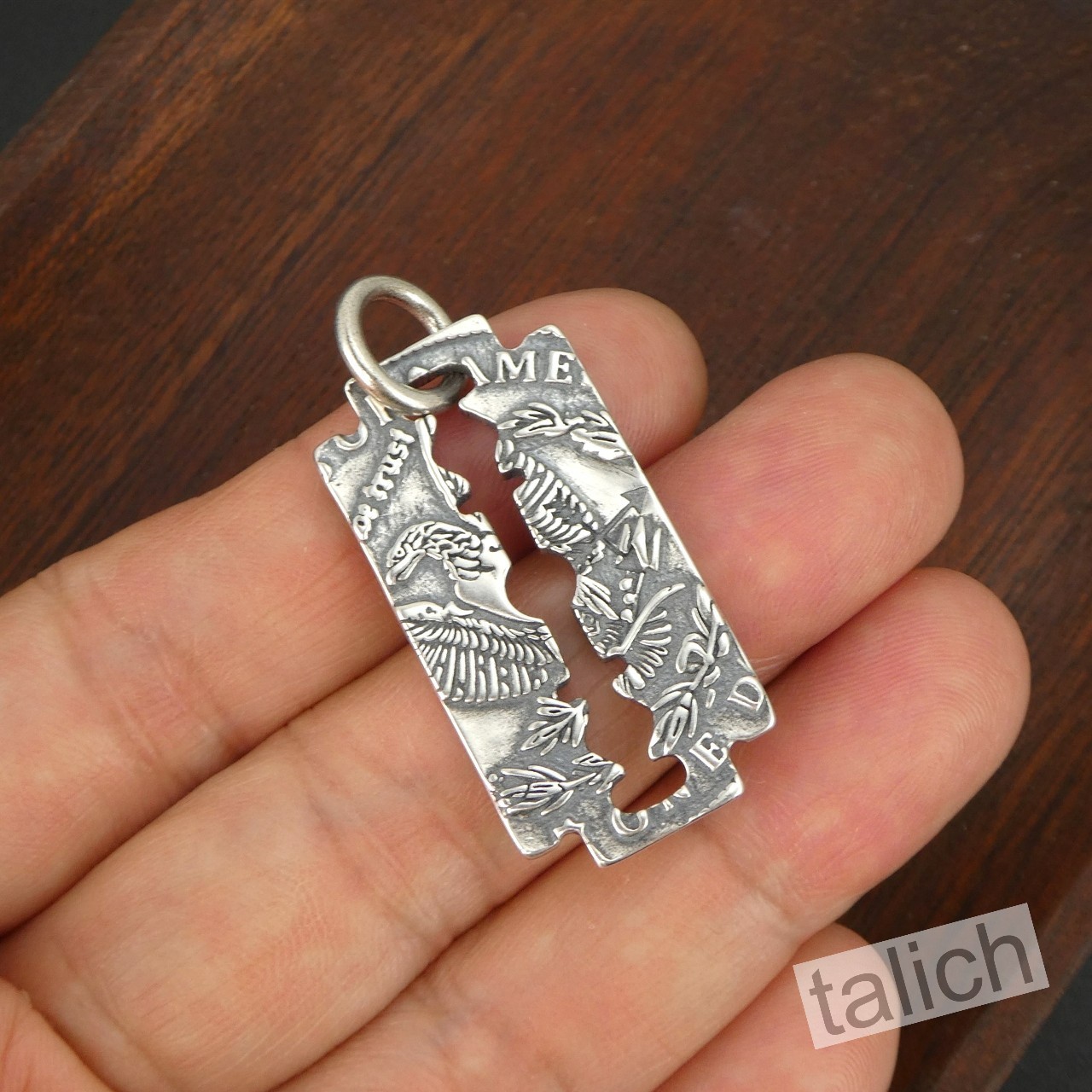 Solid 925 Sterling Silver Razer Blade Men’s Pendant Vintage Liberty Coin Detail