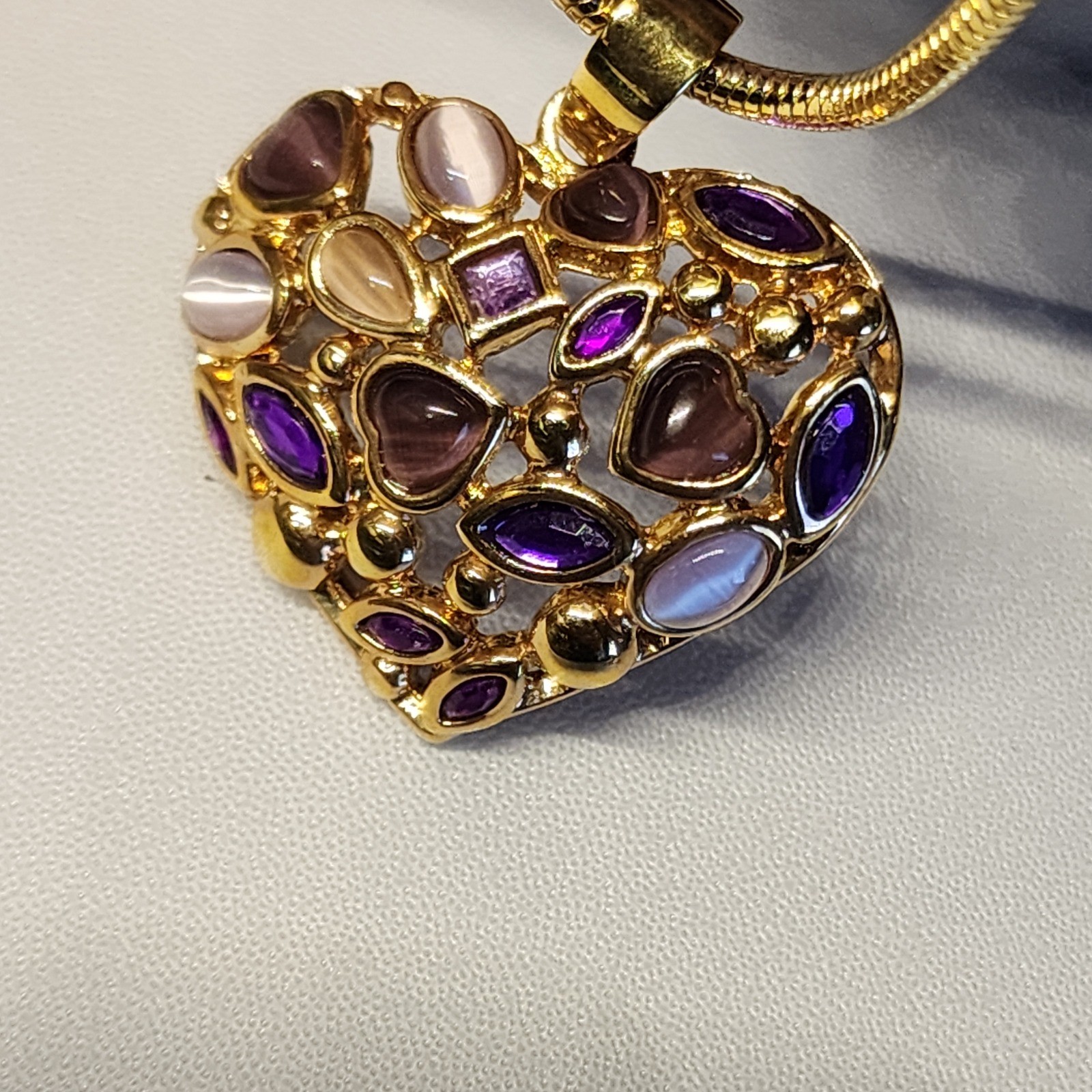 Roman Heart Pendant Necklace Gold Tone Purple Pink Cabochon Stone Snake Chain