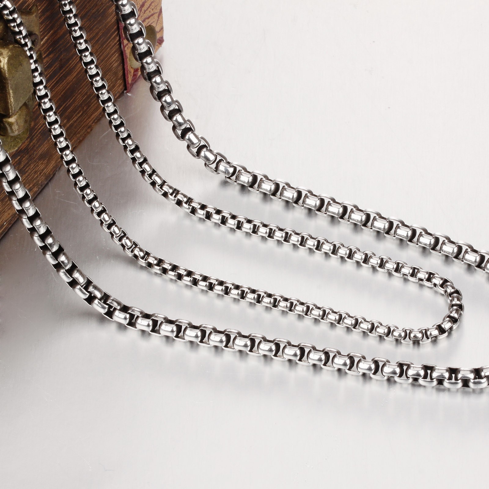 USA Stock 1.5mm 24″ Stainless Steel Square Rolo Link Chain Box Chain Necklace