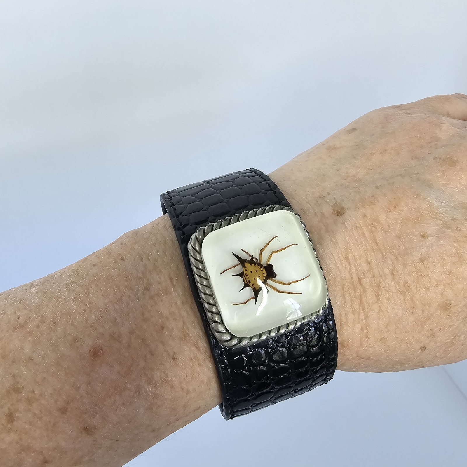 Spiny Backed Orb Weaver Spider In Lucite Cuff Goth Bracelet Faux Leather