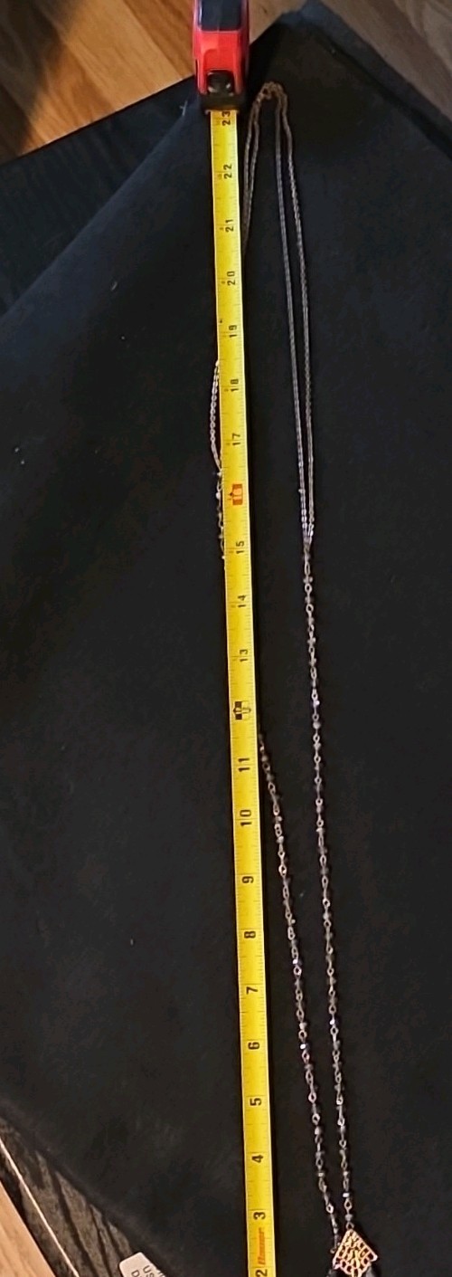 Gold Tone Cable Chain Necklace Triangle Tassel Pendant 23″ Gray Pink