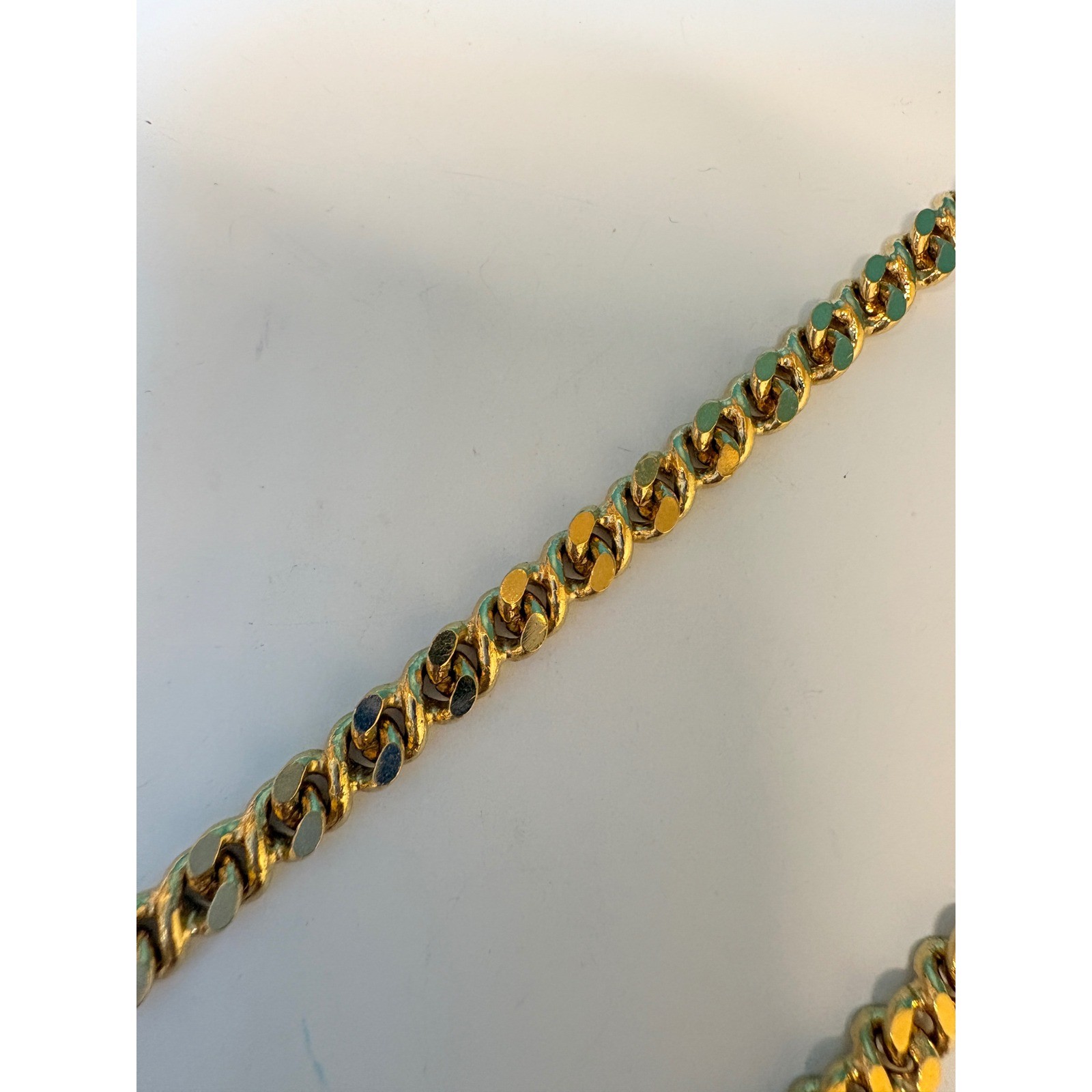 Vintage Gold Tone Cuban Curb Chain Necklace 18 Inch Flat Link Spring Ring Clasp