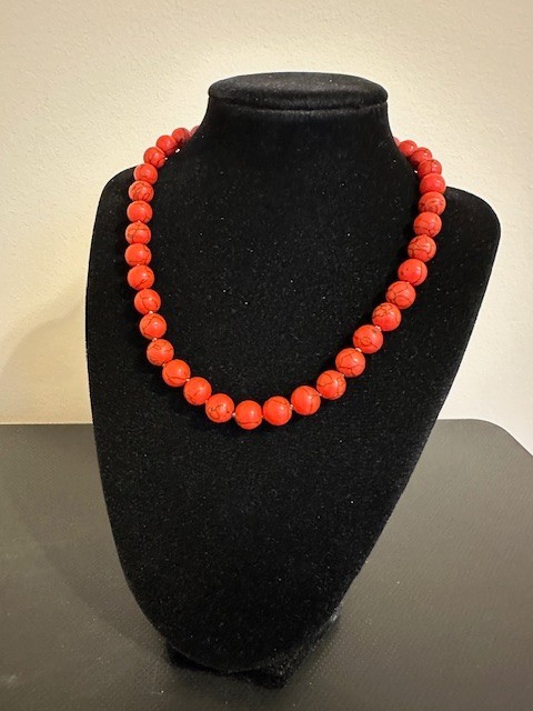 Red Turquoise Round 10mm Gemstone Beads 17″ Beautiful Bright Necklace.