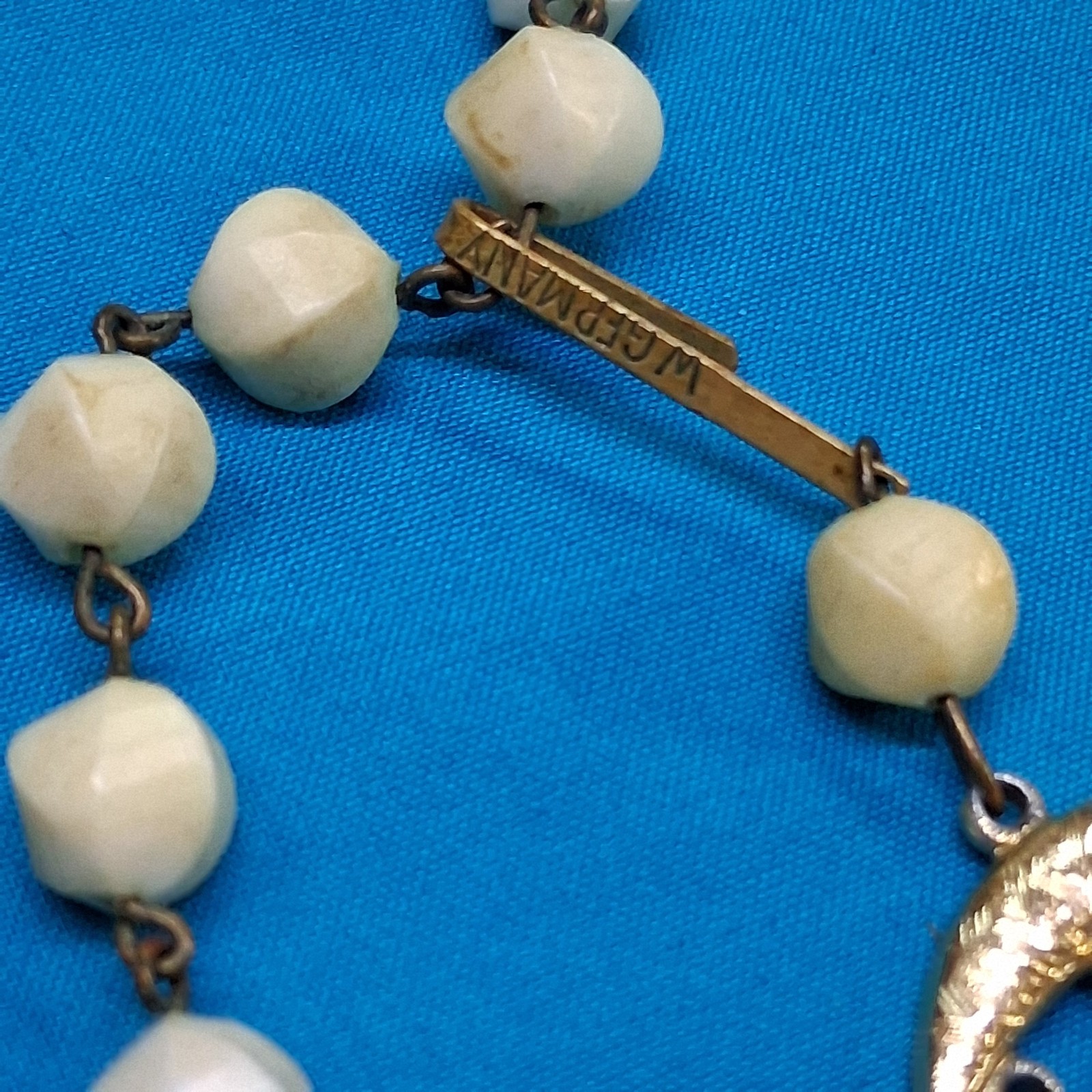 Vintage West Germany Marked White Polished Stone 3-Tier Gold Tone Necklace