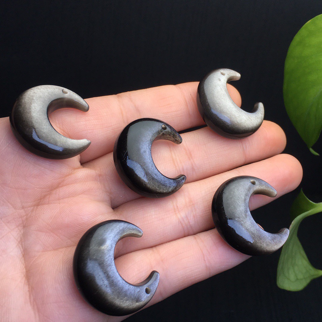Natural 26x10mm Silvery Obsidian Moon Pendant Reiki Healing Gemstone Pendant
