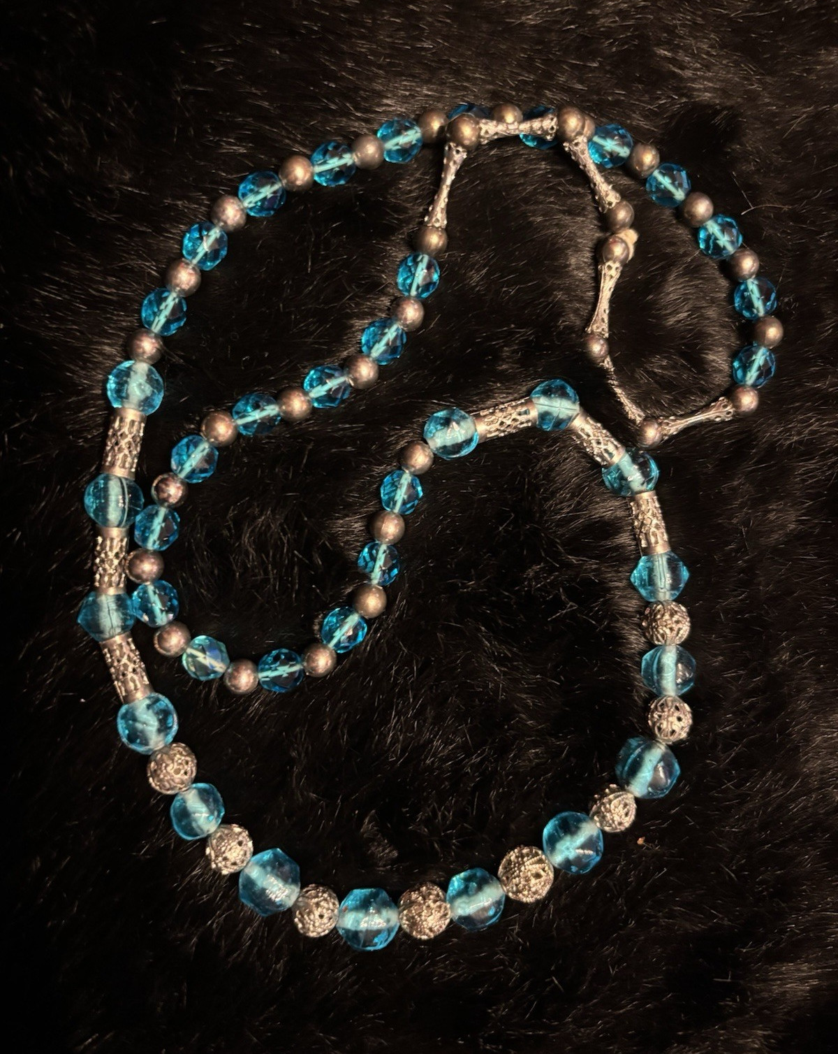 Blue Glass Beaded Strand Necklace Silver-Tone Spacer Beads Ball/Bead 30″