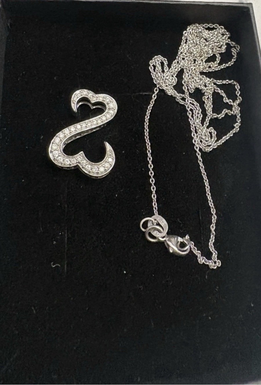 JAme Seymore open heart white gold chain and pendant 1/4 carat diamond